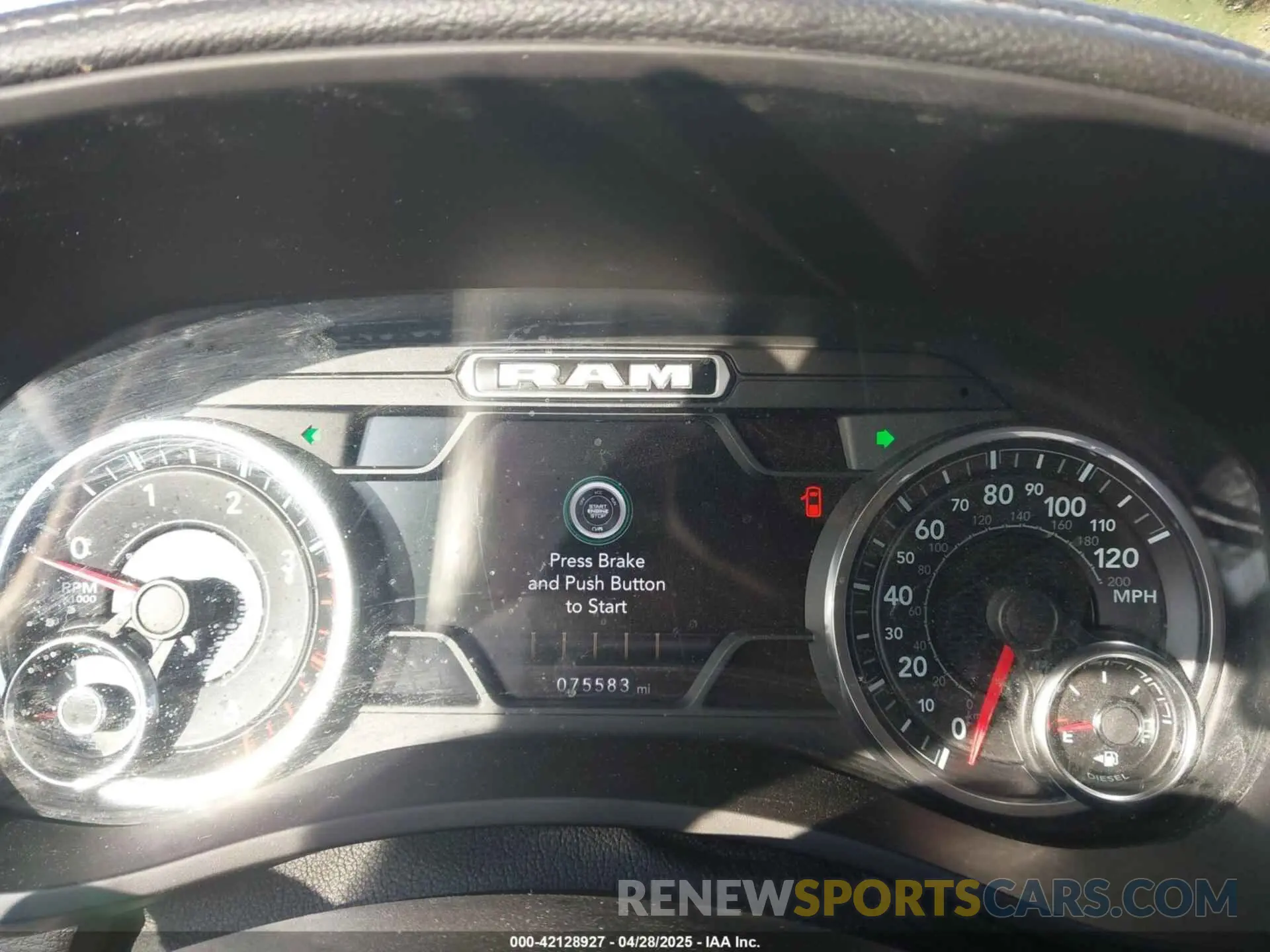 7 fotografías del automóvil dañado 3C6UR5KL0NG408021 RAM 2500 2022