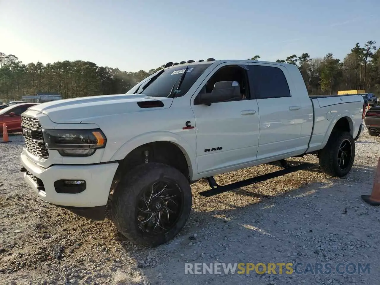 1 fotografías del automóvil dañado 3C6UR5TL4NG181009 RAM 2500 2022