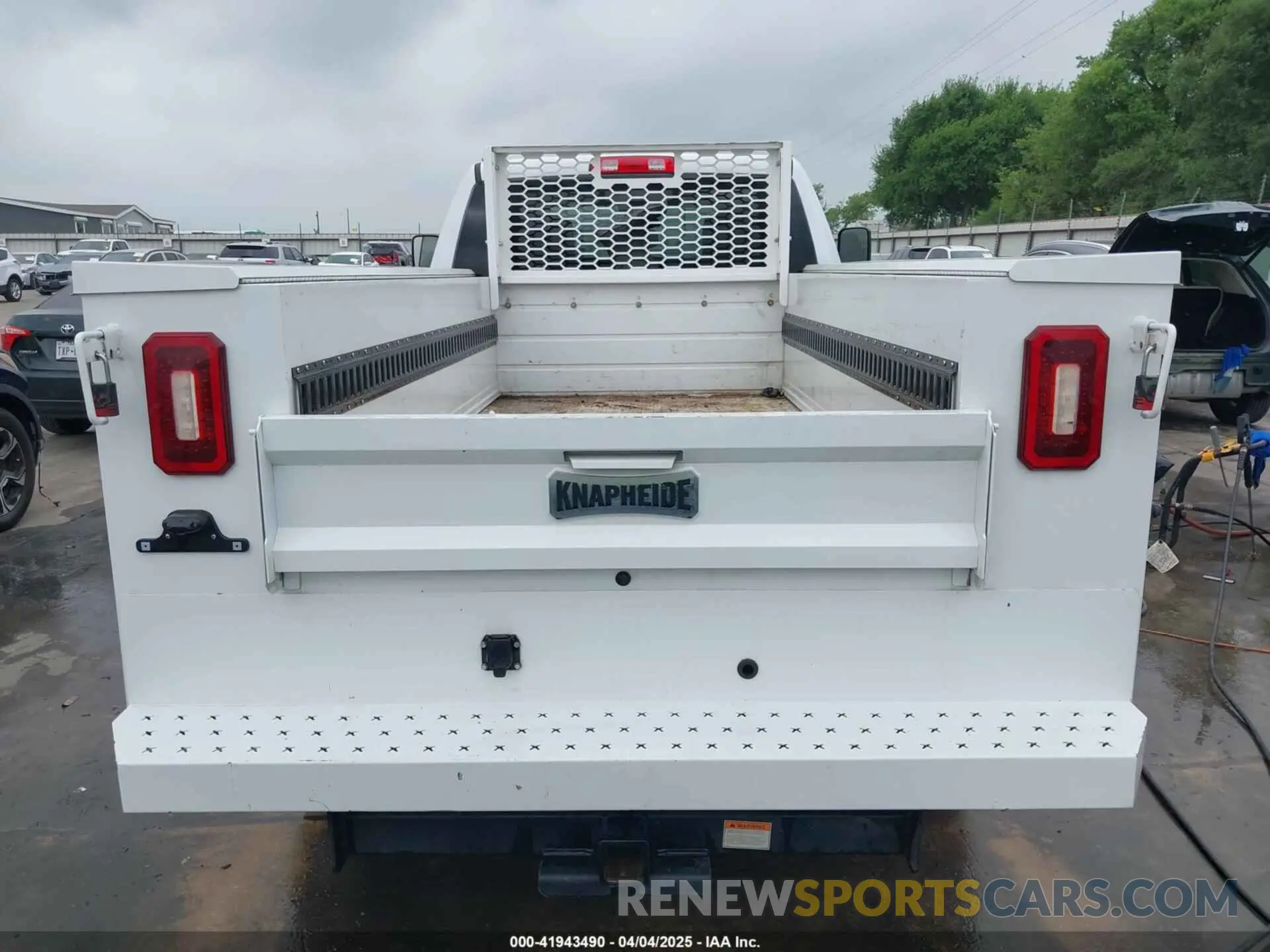 16 fotografías del automóvil dañado 3C7WR4HJ1NG424247 RAM 2500 2022