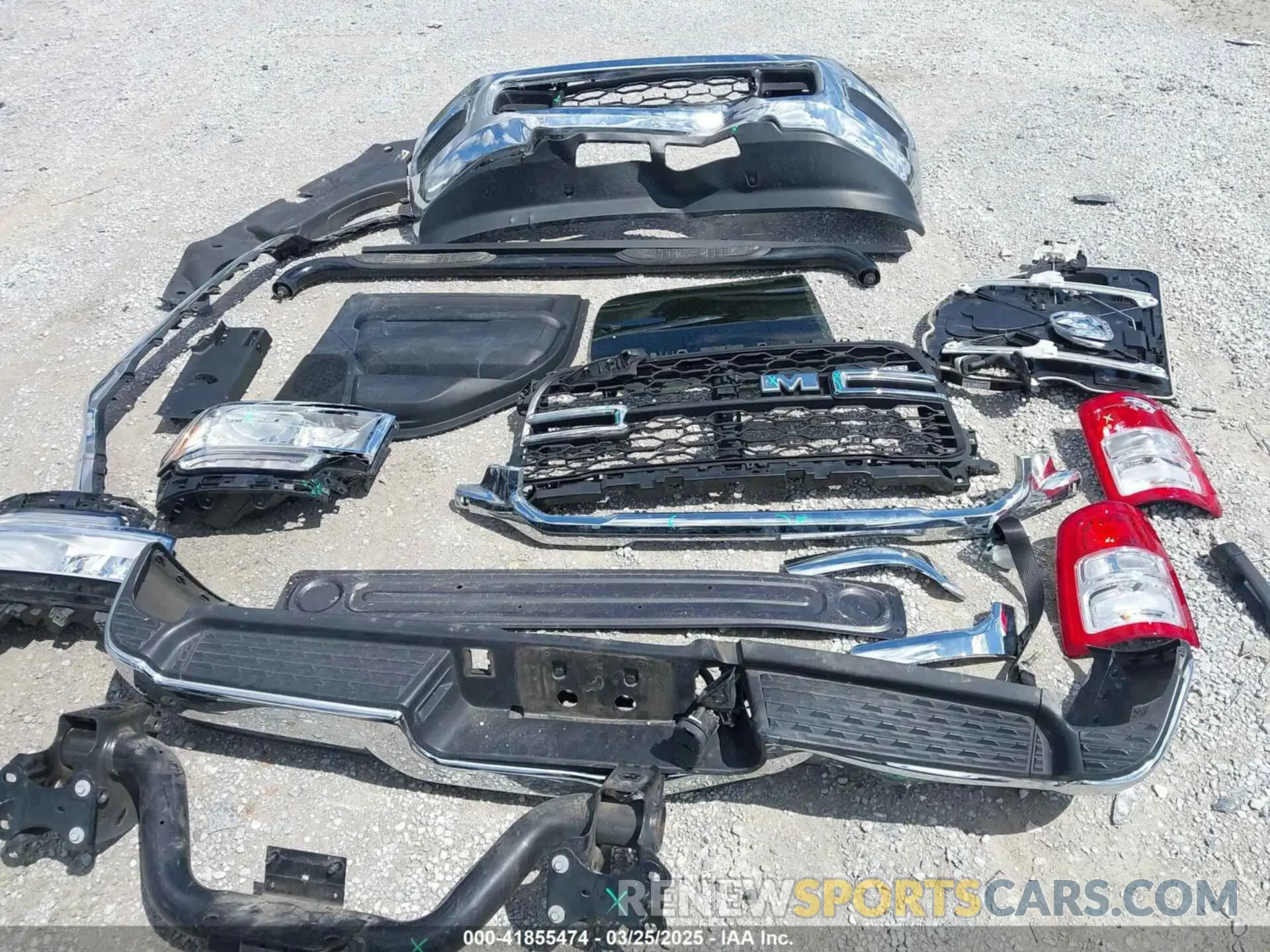 12 fotografías del automóvil dañado 3C6UR5CJ9PG503984 RAM 2500 2023
