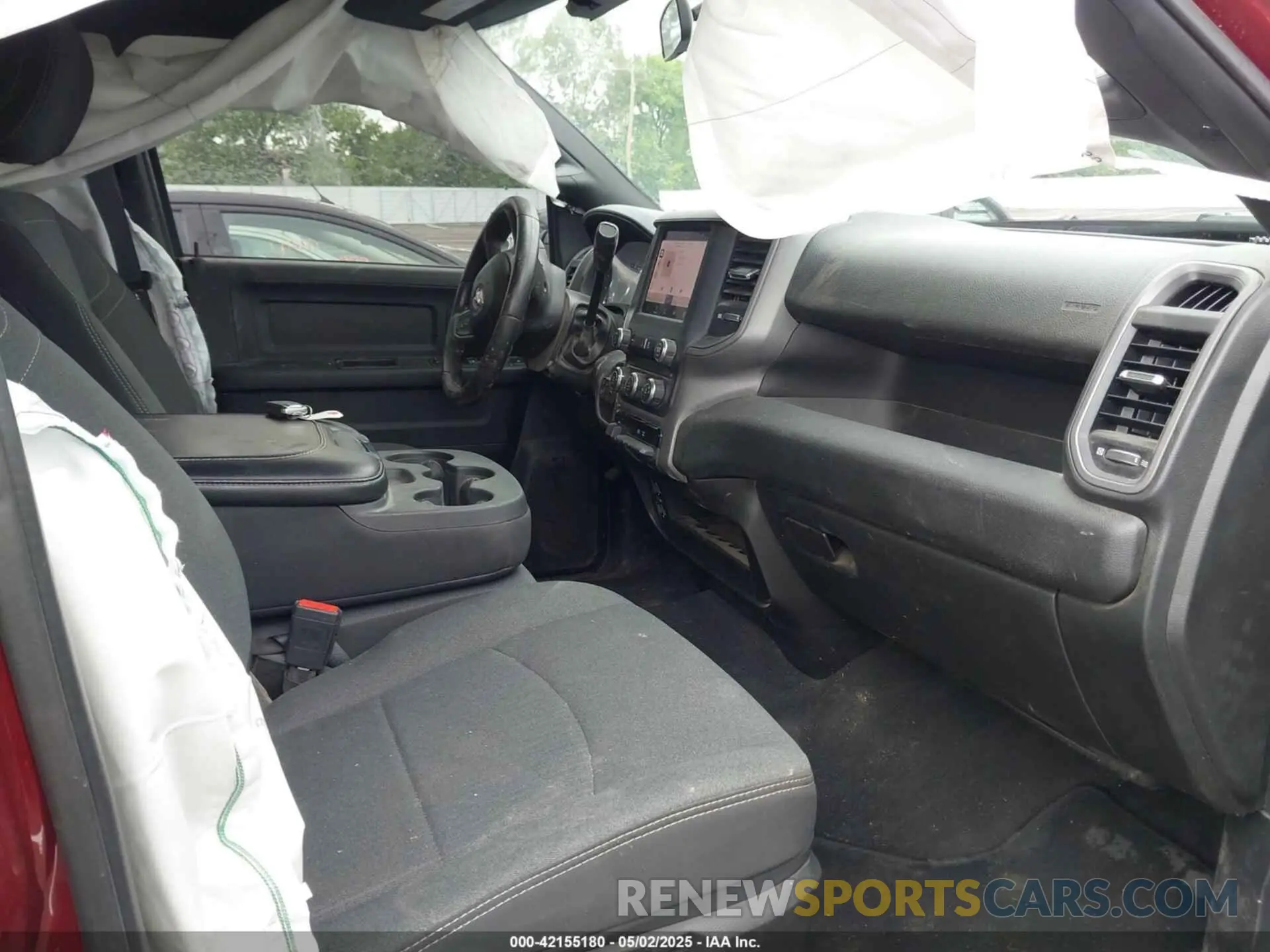 5 fotografías del automóvil dañado 3C6UR5CL3PG504534 RAM 2500 2023