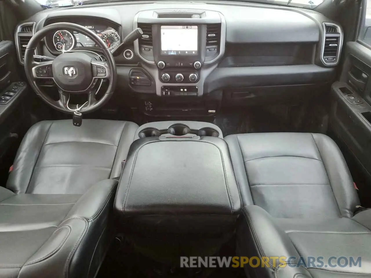 8 fotografías del automóvil dañado 3C6UR5CL3PG582280 RAM 2500 2023