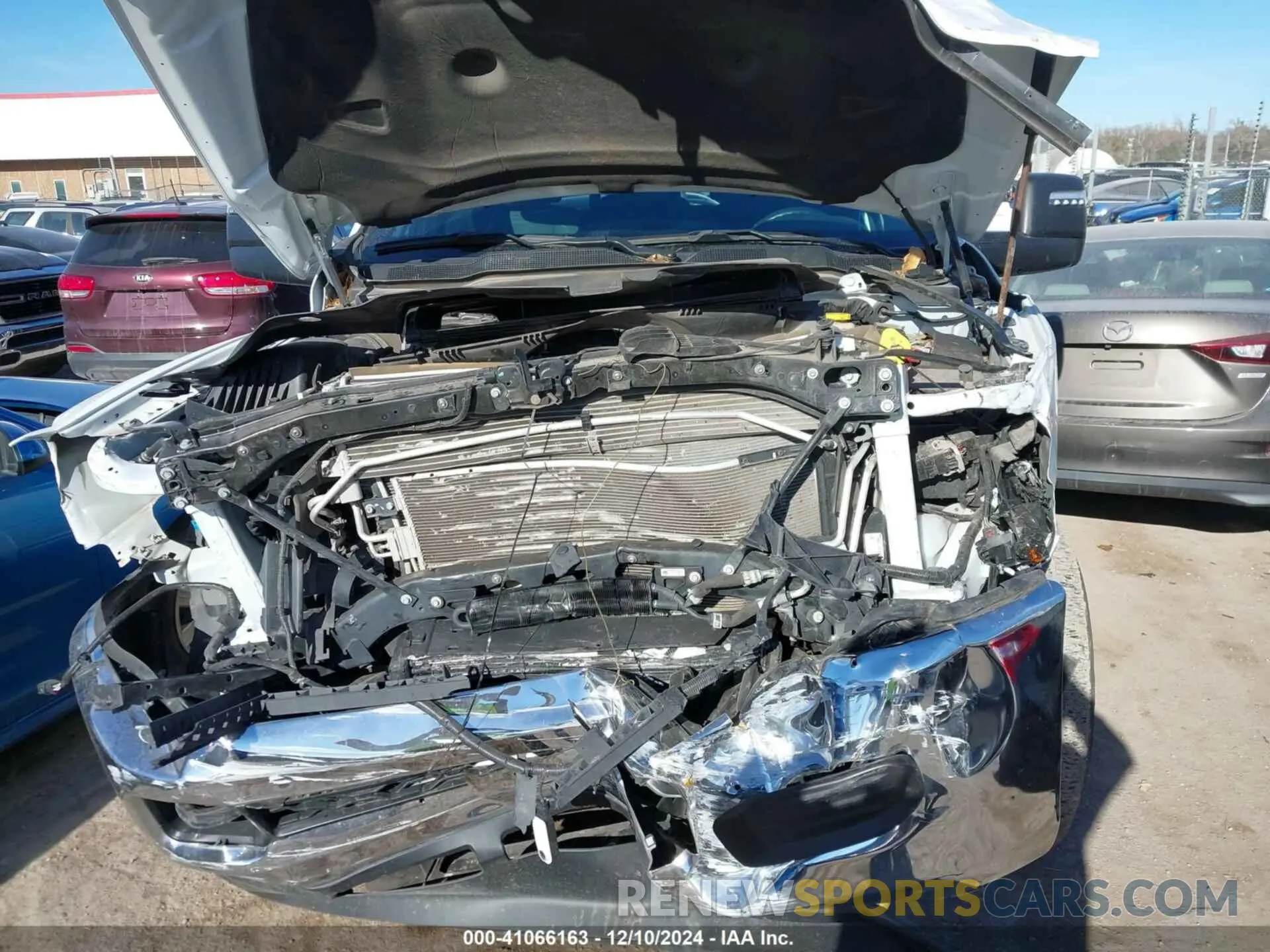 10 fotografías del automóvil dañado 3C6UR5CL5PG502252 RAM 2500 2023