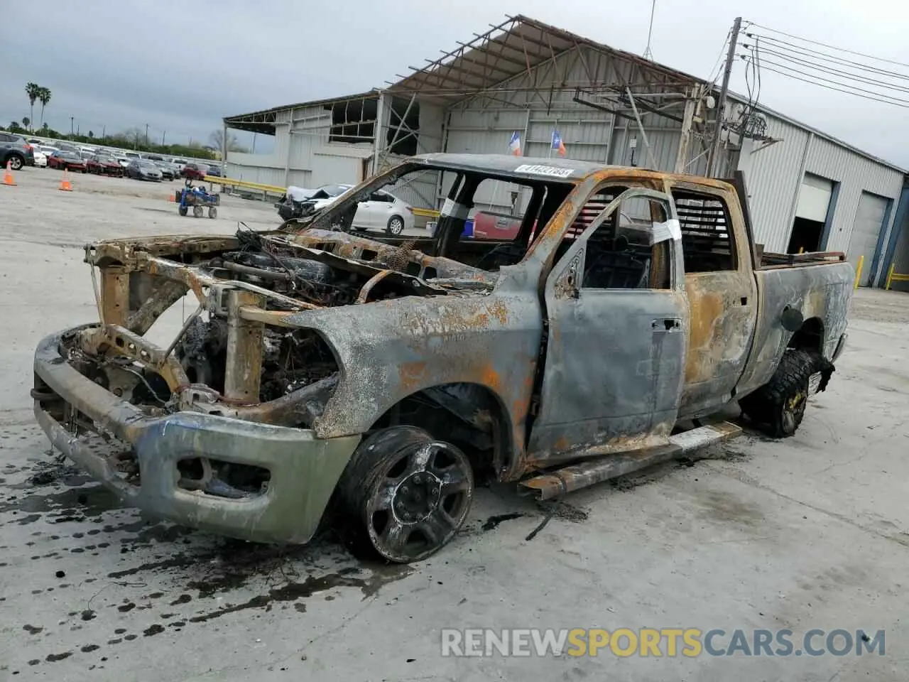 1 fotografías del automóvil dañado 3C6UR5CL7PG637068 RAM 2500 2023