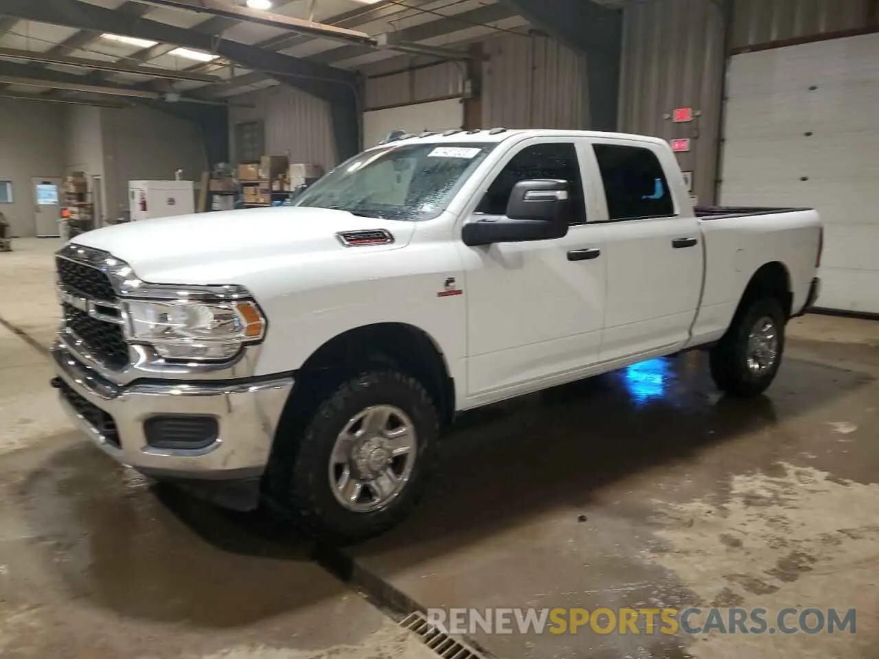 1 fotografías del automóvil dañado 3C6UR5CLXPG500318 RAM 2500 2023