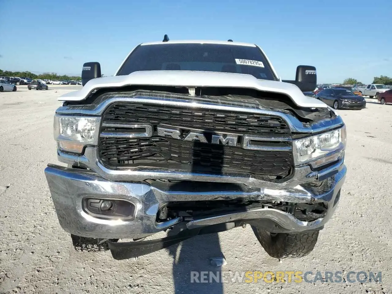 5 fotografías del automóvil dañado 3C6UR5DJ9PG568512 RAM 2500 2023