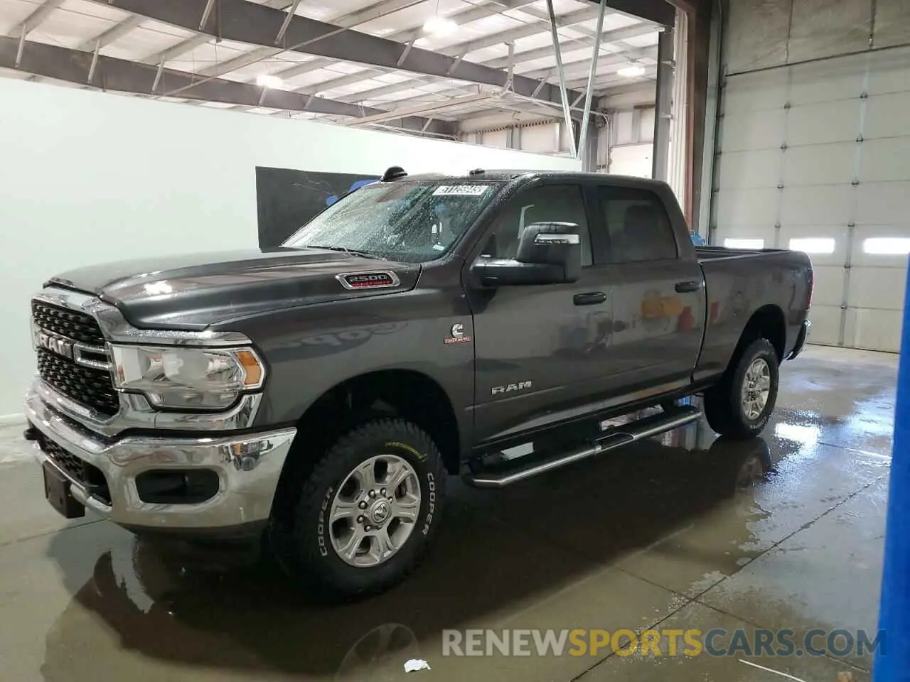 1 fotografías del automóvil dañado 3C6UR5DL2PG651197 RAM 2500 2023