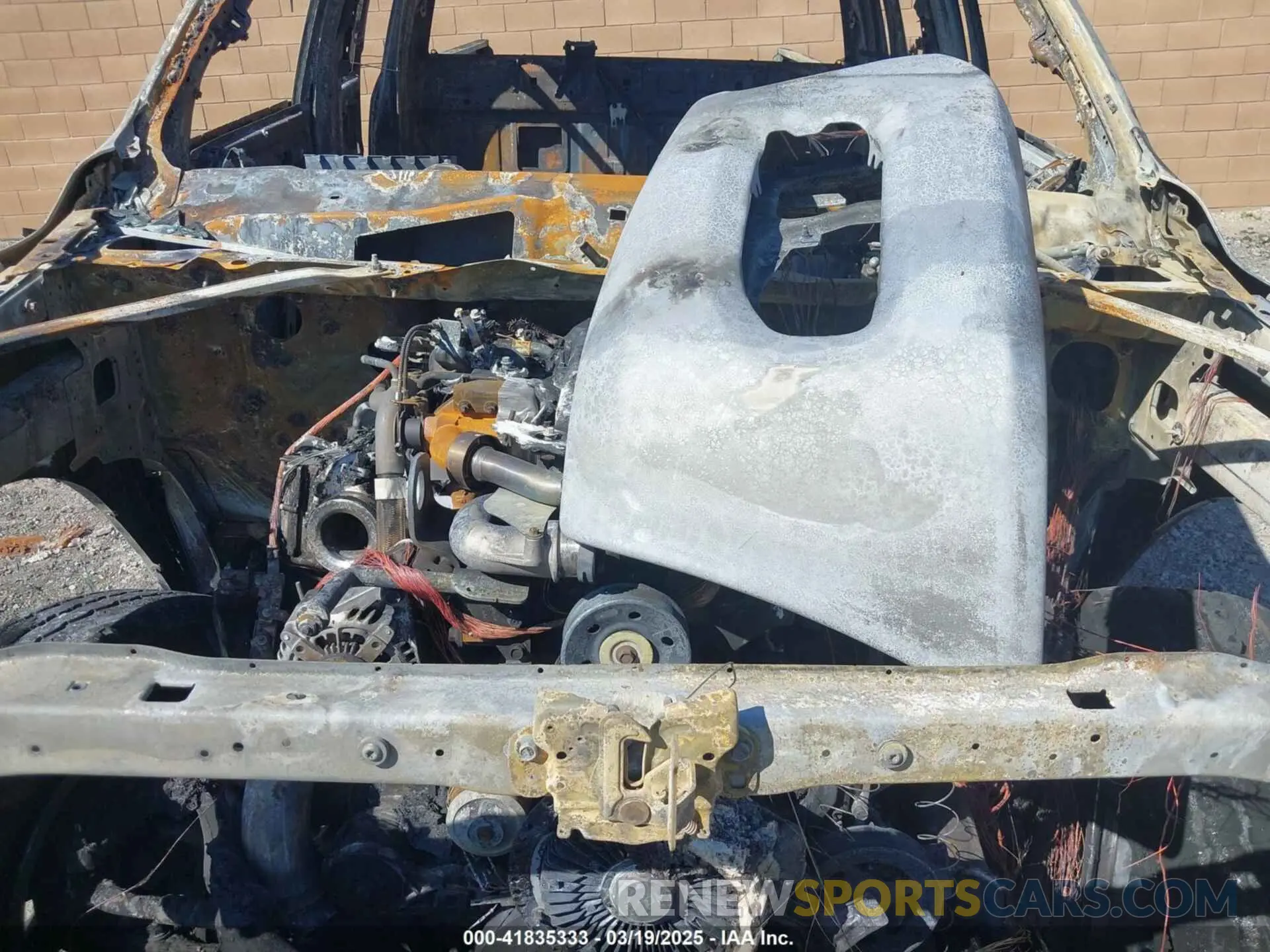 10 fotografías del automóvil dañado 3C6UR5DL5PG514867 RAM 2500 2023