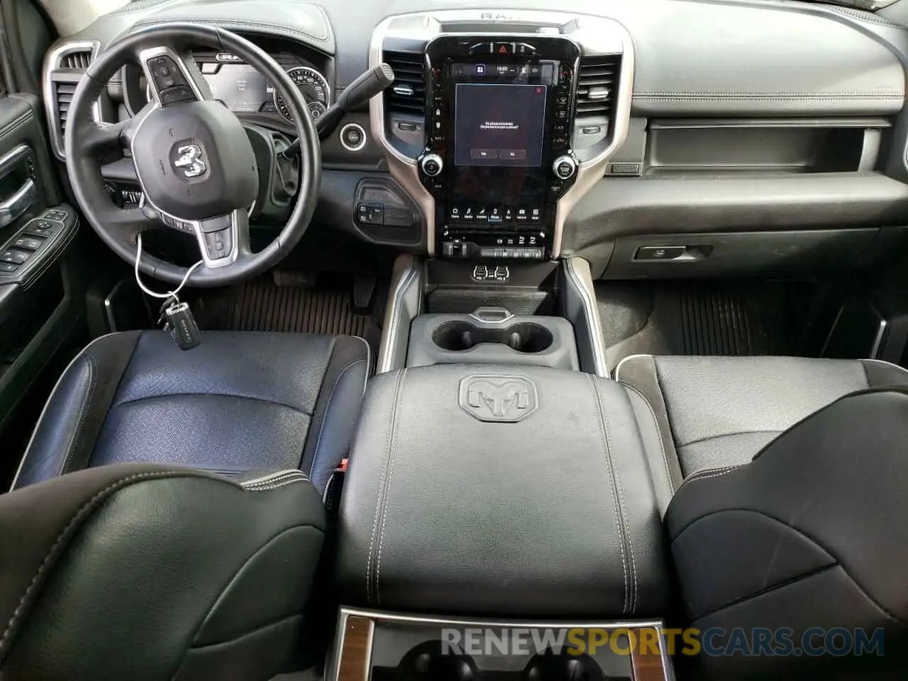 8 fotografías del automóvil dañado 3C6UR5FL7PG513233 RAM 2500 2023