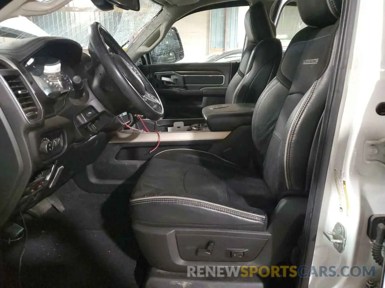 7 fotografías del automóvil dañado 3C6UR5FLXPG632054 RAM 2500 2023