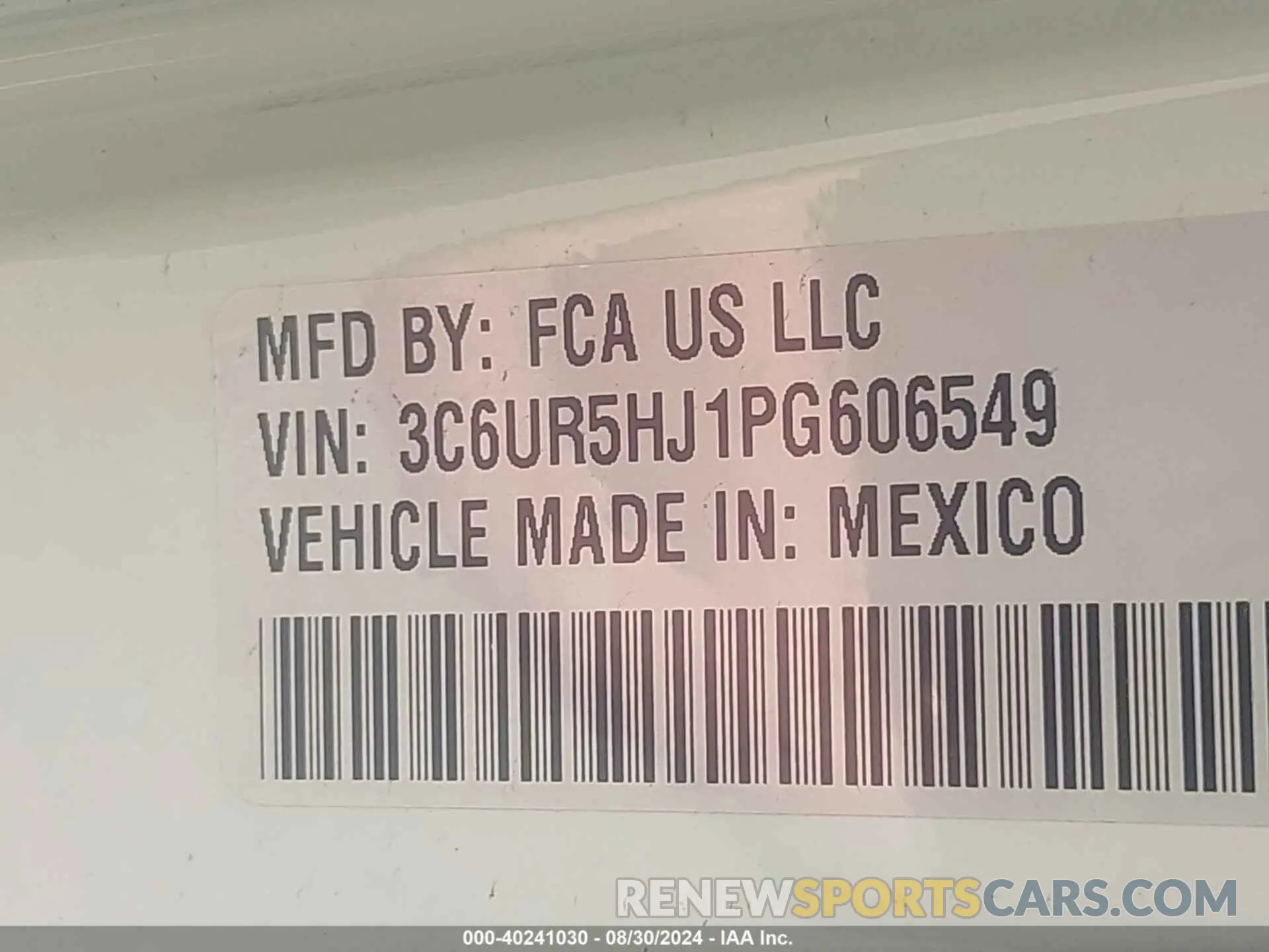 9 fotografías del automóvil dañado 3C6UR5HJ1PG606549 RAM 2500 2023