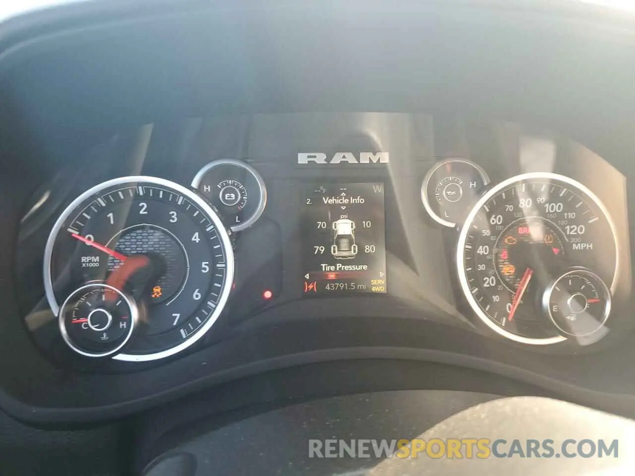 9 fotografías del automóvil dañado 3C6UR5HJ9PG587488 RAM 2500 2023