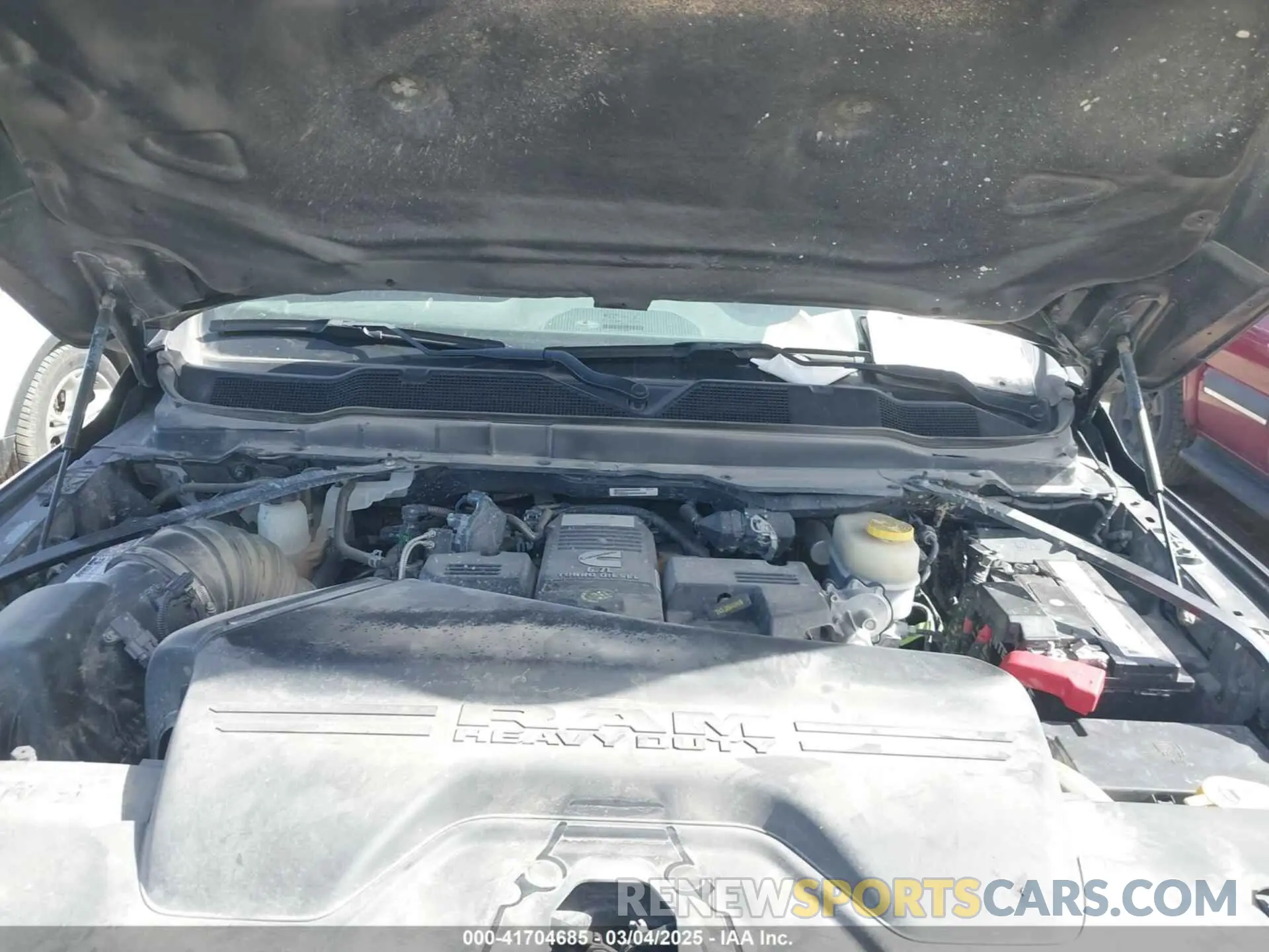 10 fotografías del automóvil dañado 3C6UR5HL2PG587012 RAM 2500 2023
