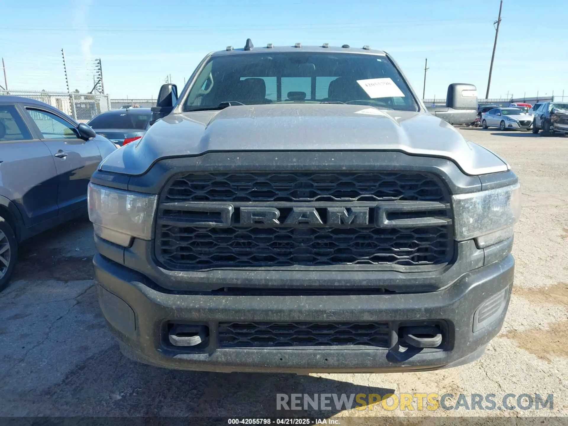 11 fotografías del automóvil dañado 3C6UR5HL7PG614933 RAM 2500 2023