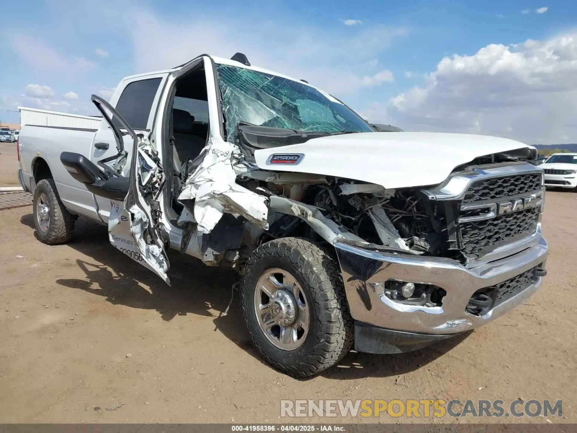 1 fotografías del automóvil dañado 3C6UR5HL9PG544416 RAM 2500 2023