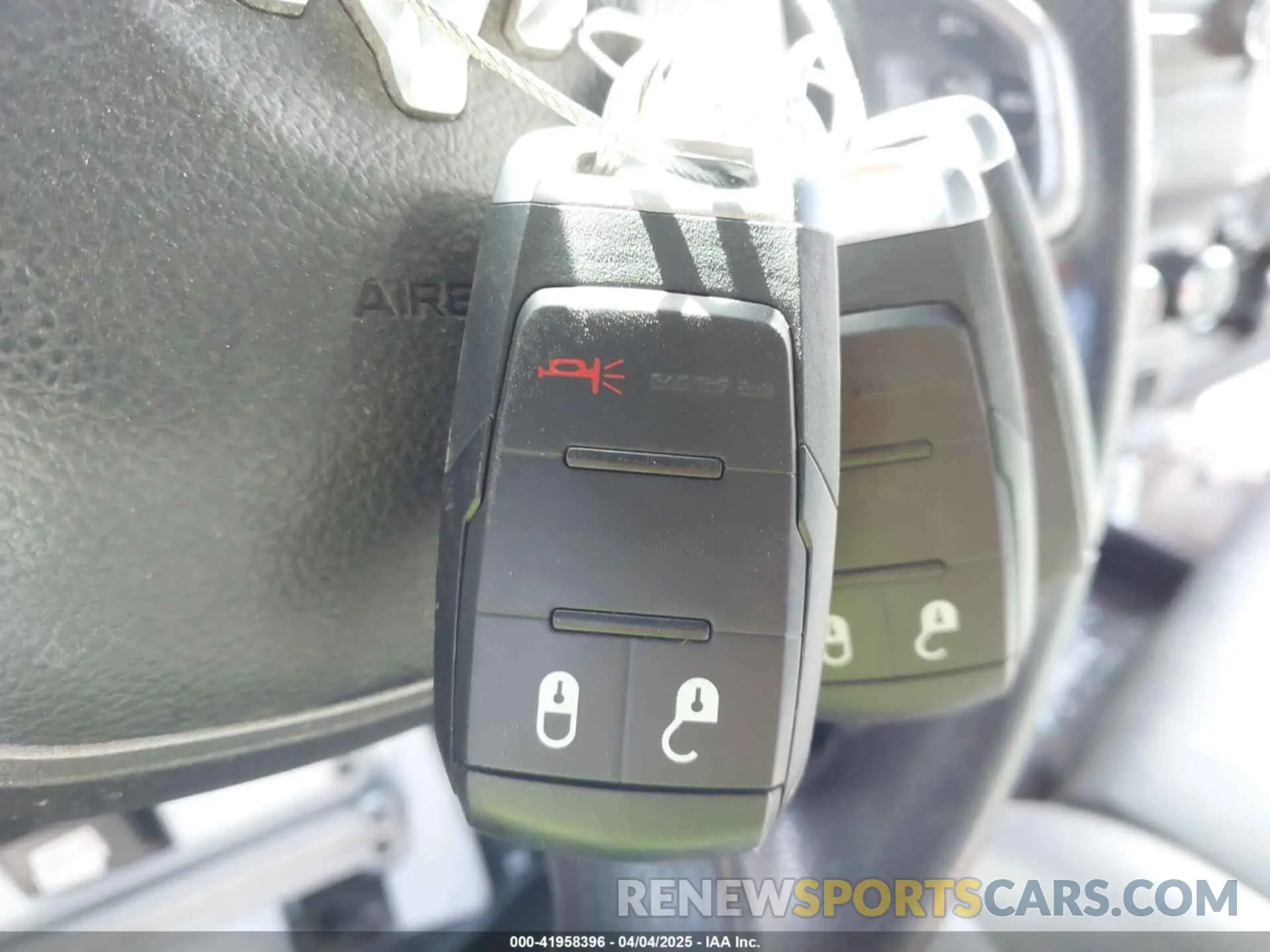 11 fotografías del automóvil dañado 3C6UR5HL9PG544416 RAM 2500 2023