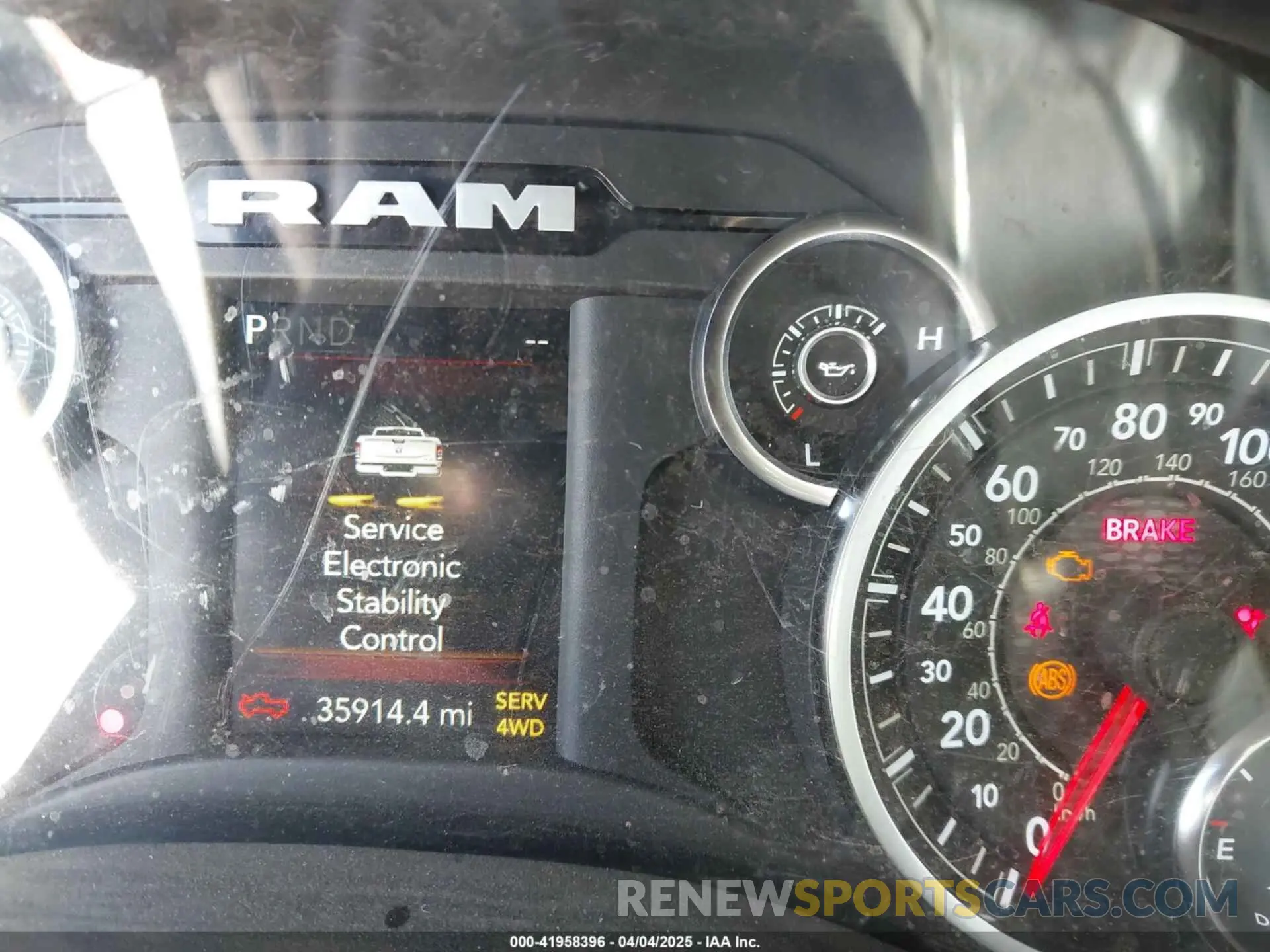 7 fotografías del automóvil dañado 3C6UR5HL9PG544416 RAM 2500 2023
