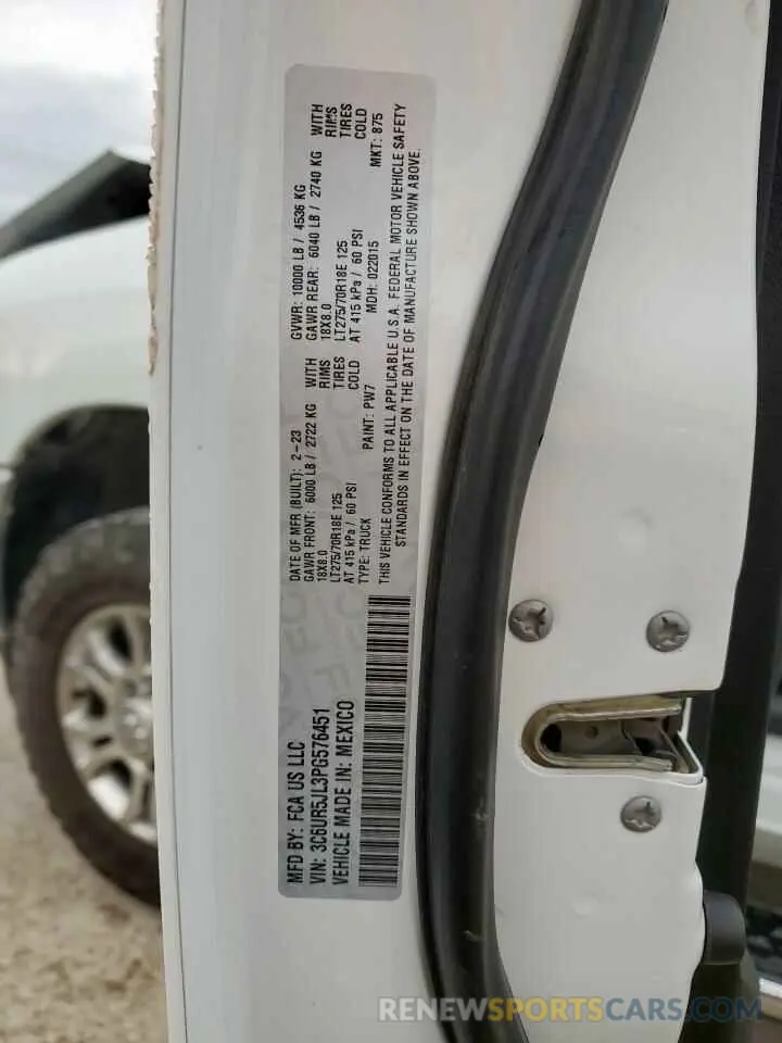 12 fotografías del automóvil dañado 3C6UR5JL3PG576451 RAM 2500 2023