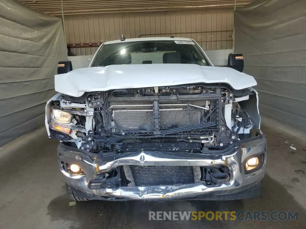 5 fotografías del automóvil dañado 3C6UR5JL6PG587668 RAM 2500 2023