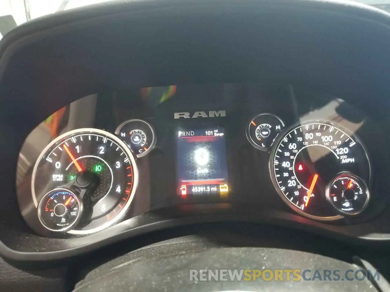 9 fotografías del automóvil dañado 3C6UR5JL6PG587668 RAM 2500 2023