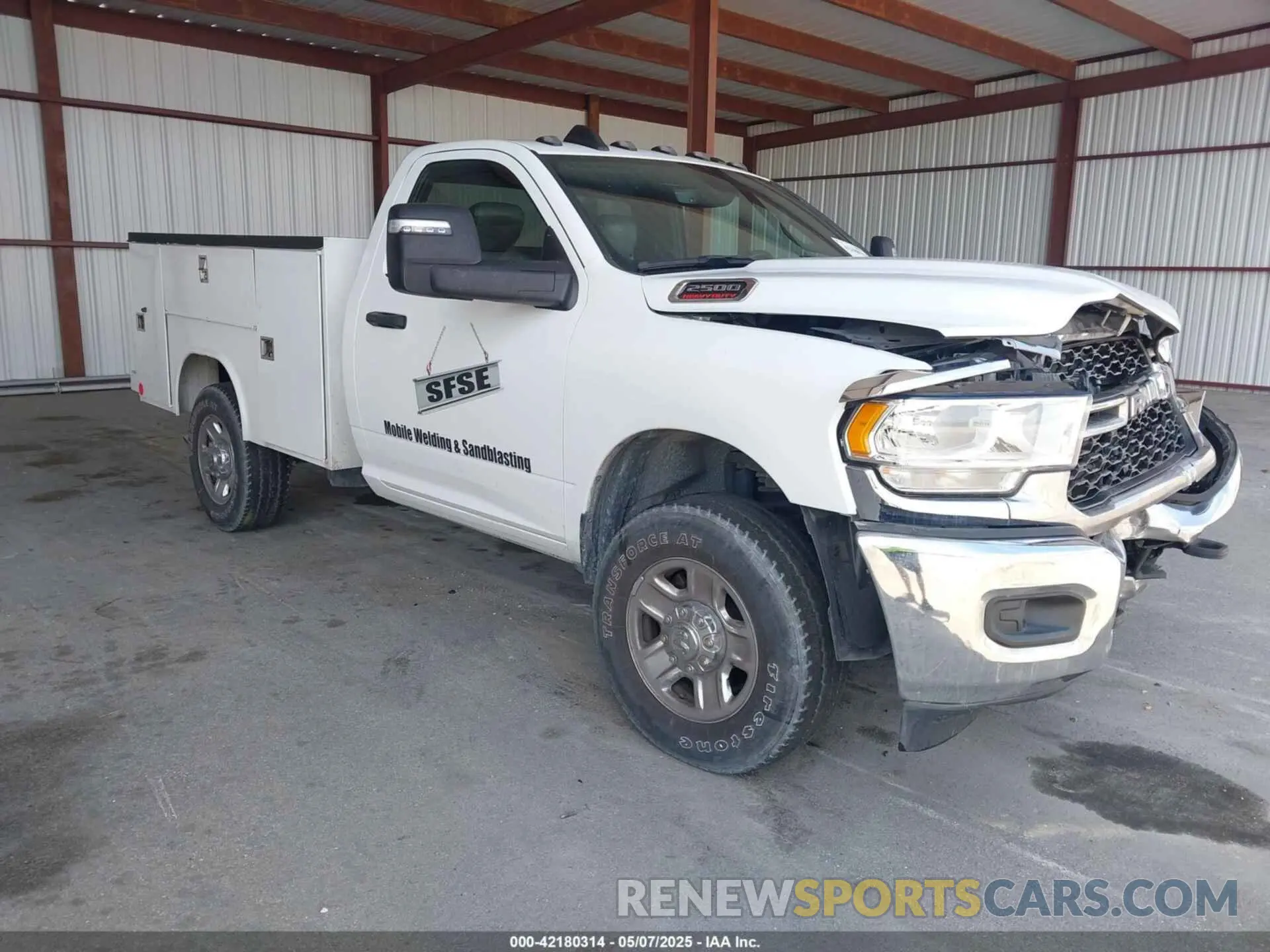 1 fotografías del automóvil dañado 3C7WR5AJ7PG567772 RAM 2500 2023
