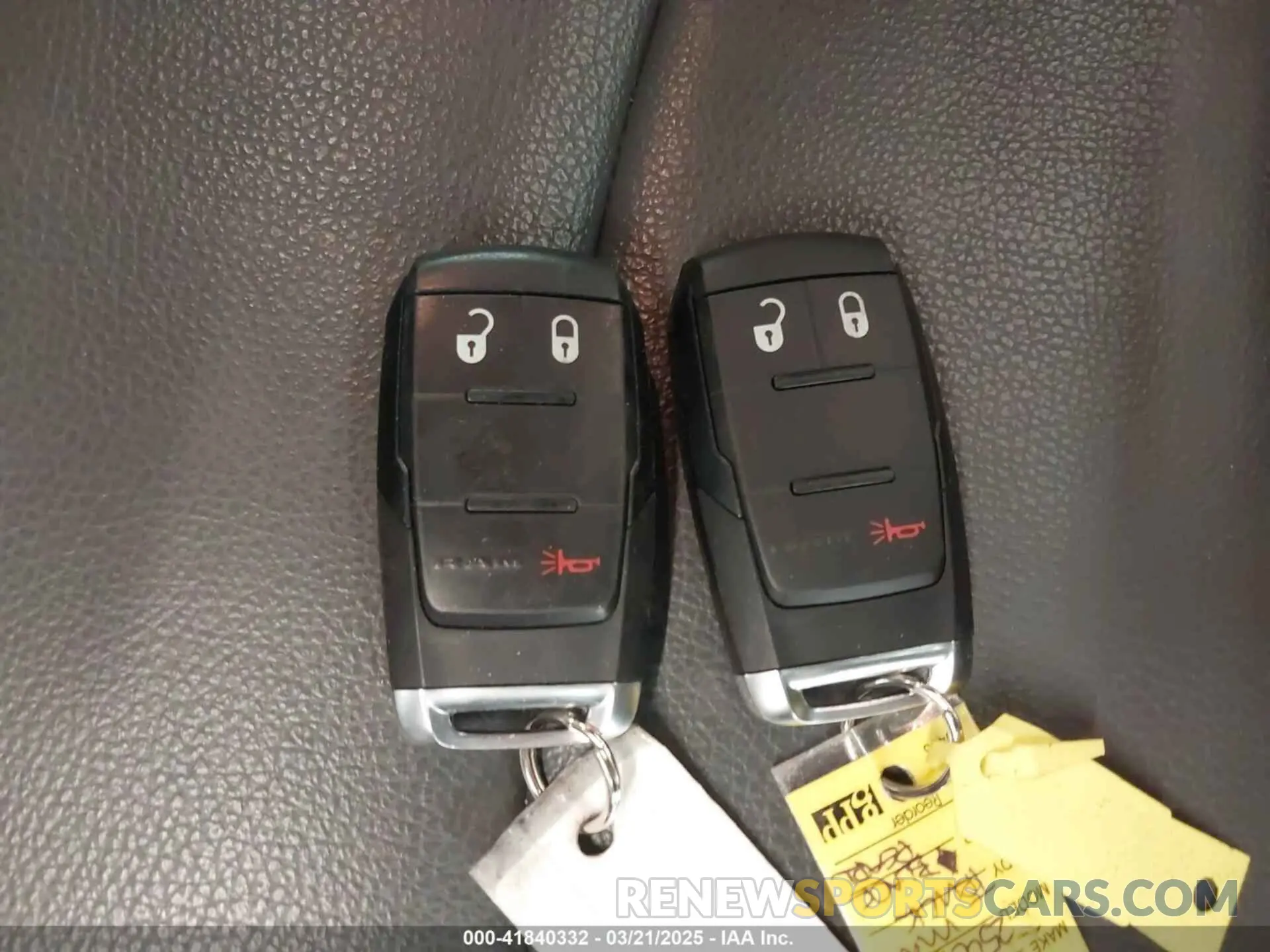 11 fotografías del automóvil dañado 3C6MR5AJ8RG298602 RAM 2500 2024