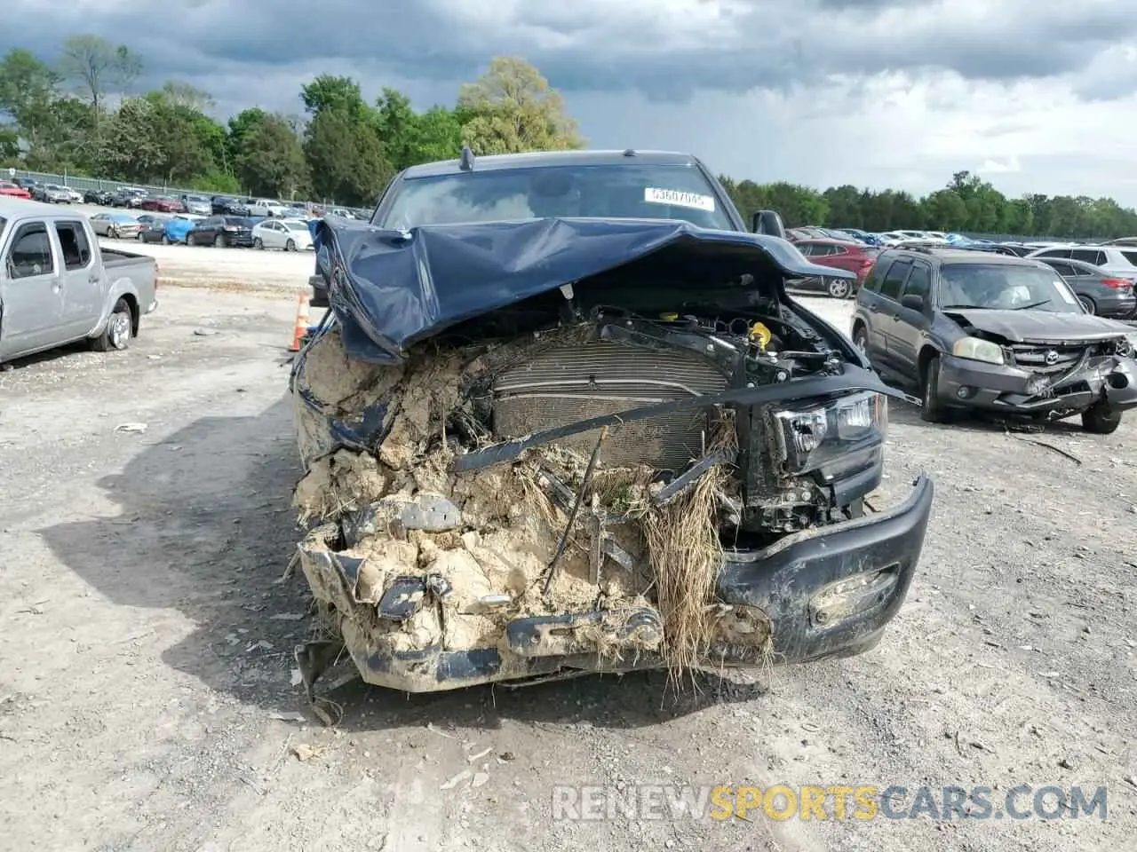 5 fotografías del automóvil dañado 3C6TR5CJ9RG330188 RAM 2500 2024