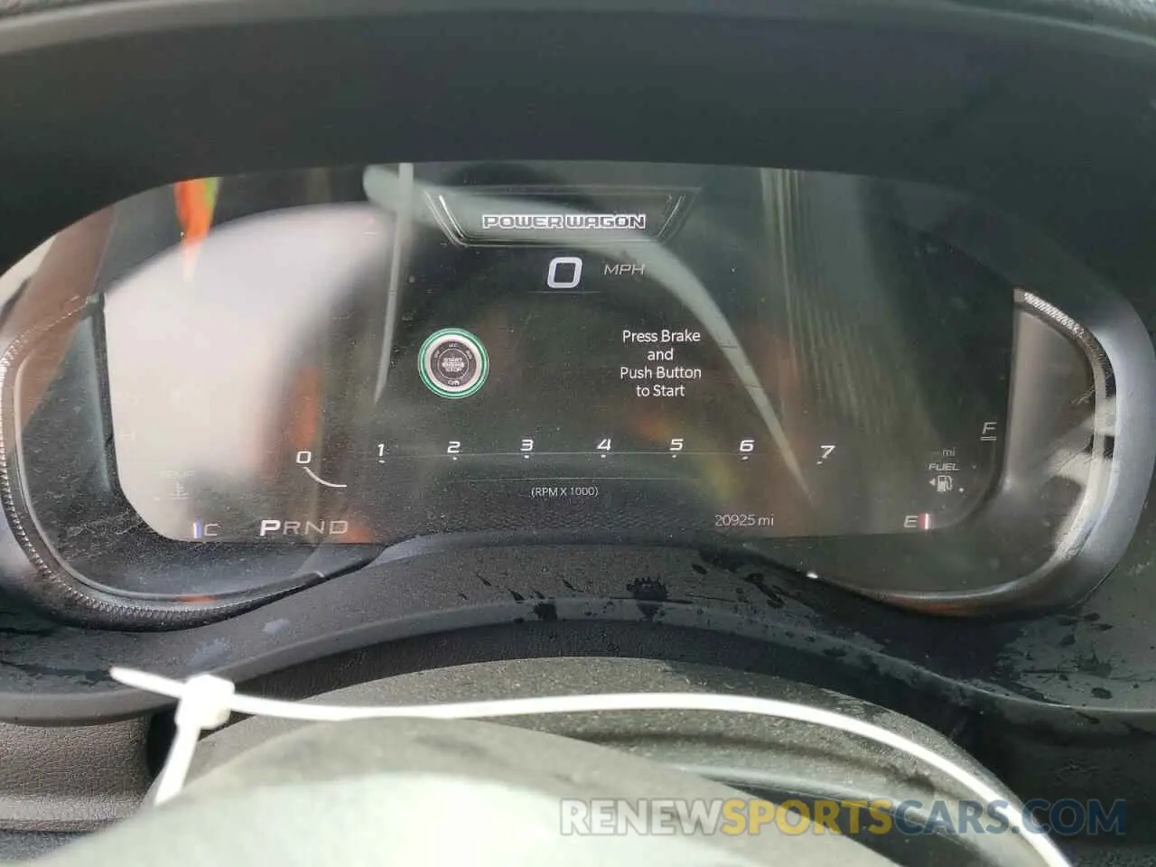 9 fotografías del automóvil dañado 3C6TR5EJXRG212664 RAM 2500 2024