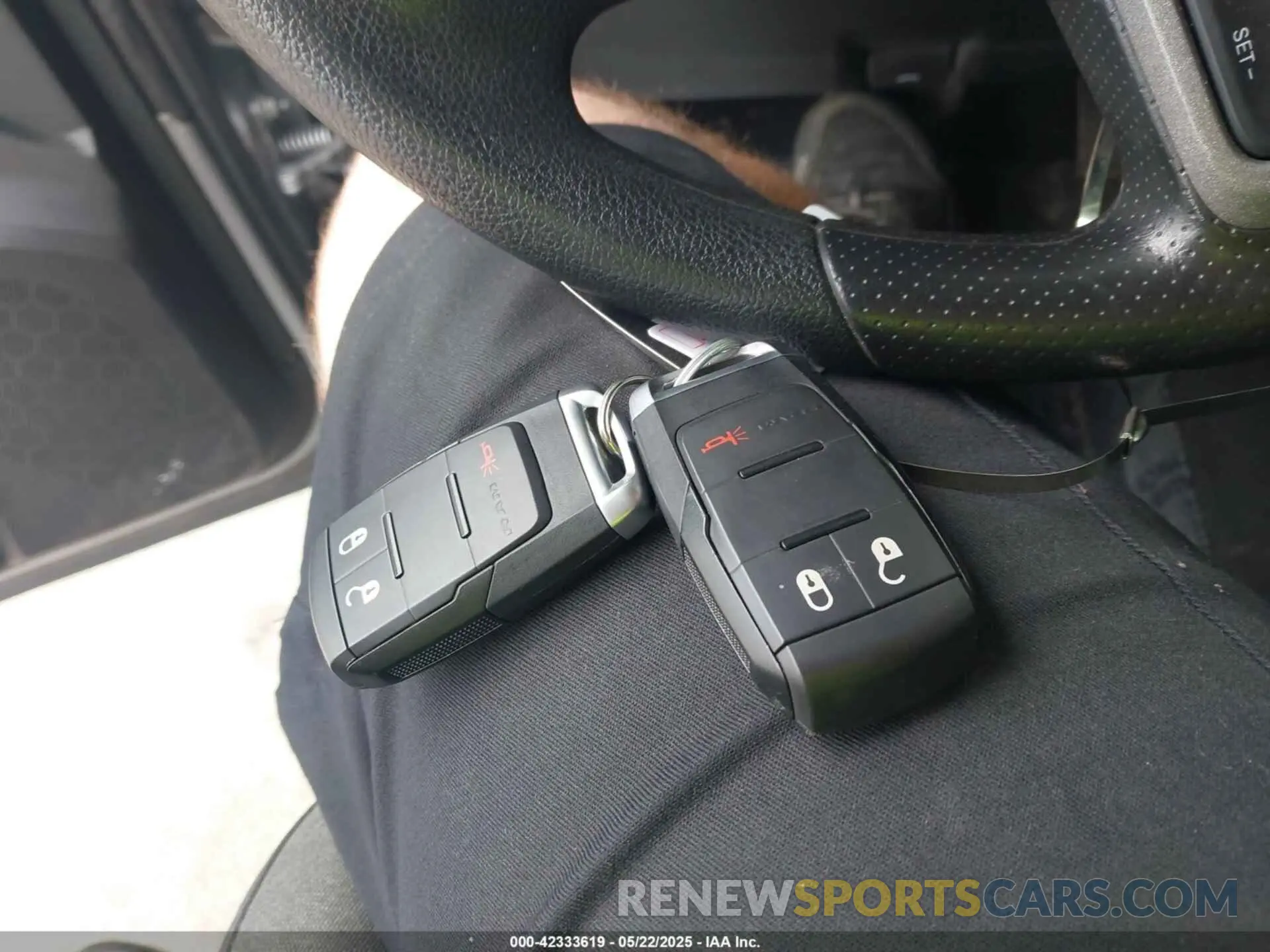 11 fotografías del automóvil dañado 3C6UR5CJ3RG266850 RAM 2500 2024