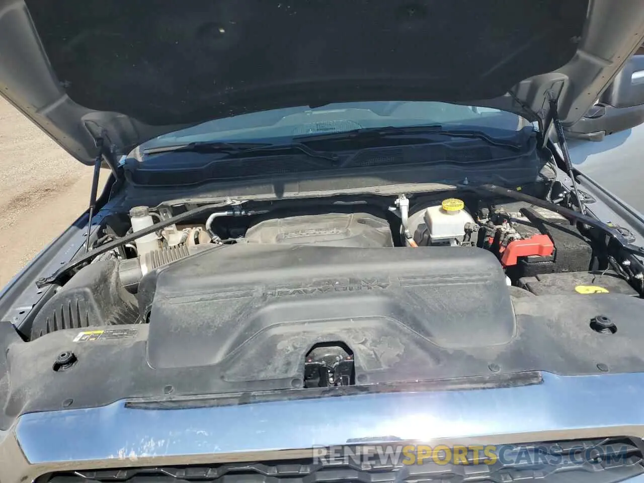 11 fotografías del automóvil dañado 3C6UR5CJ7RG135954 RAM 2500 2024