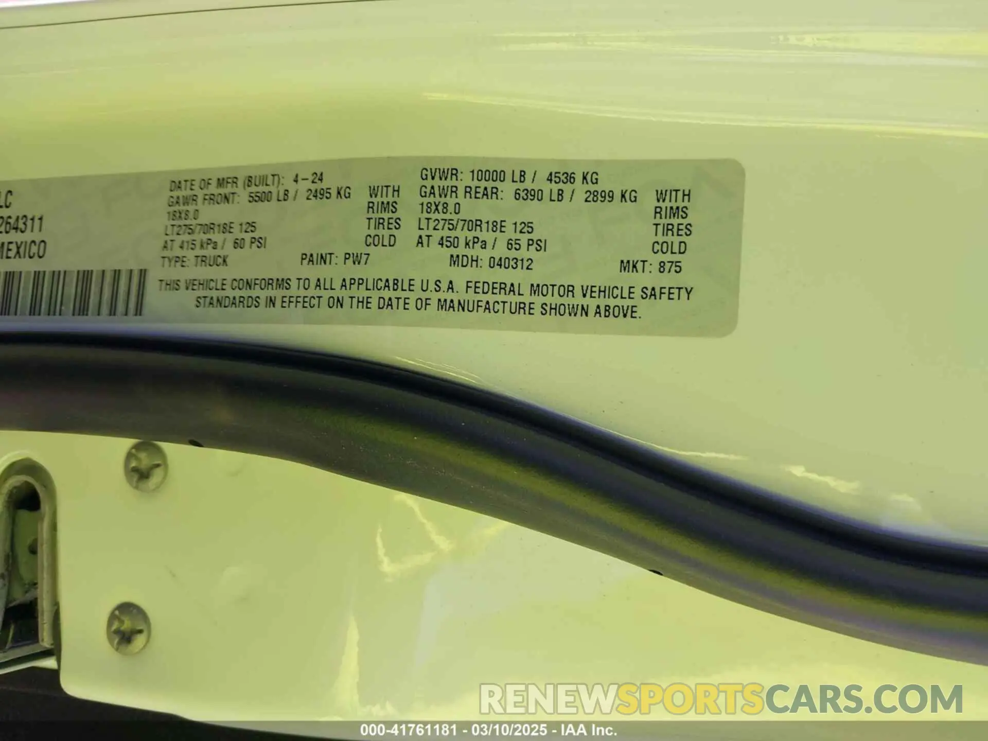 9 fotografías del automóvil dañado 3C6UR5CJ7RG264311 RAM 2500 2024