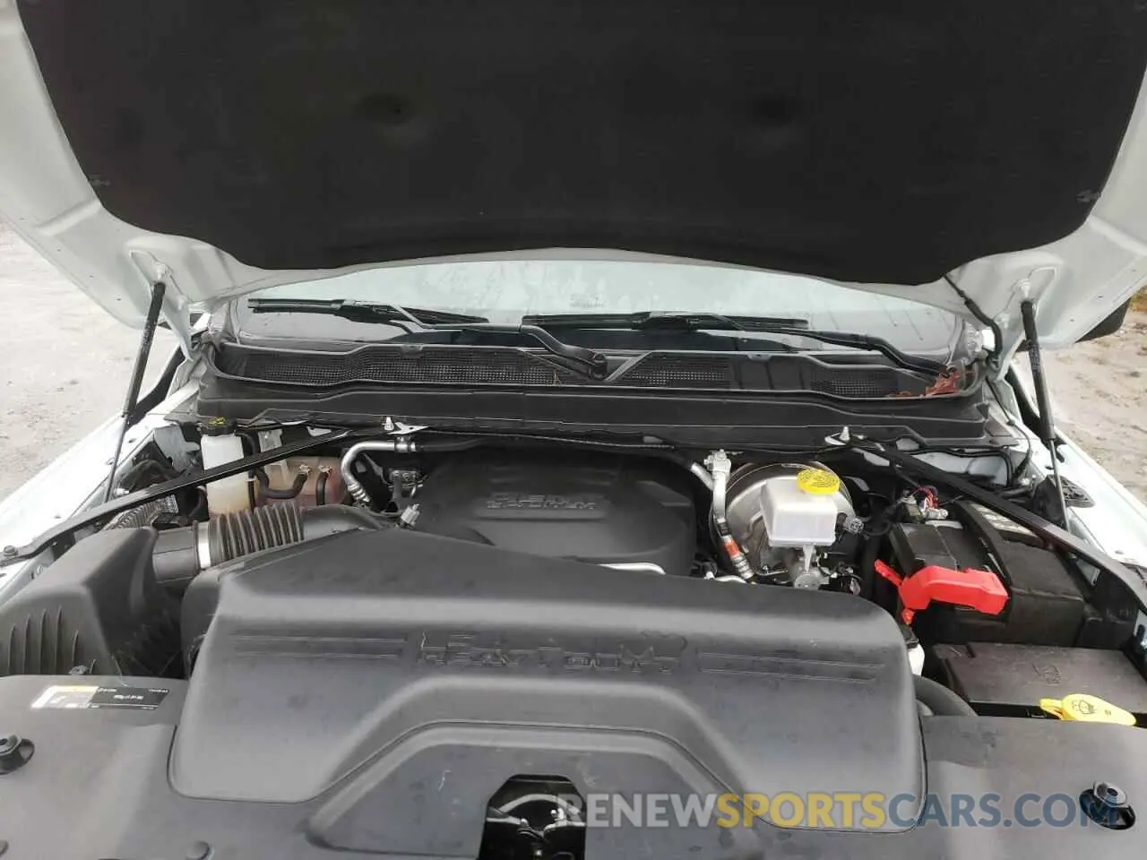 11 fotografías del automóvil dañado 3C6UR5CJ8RG169028 RAM 2500 2024