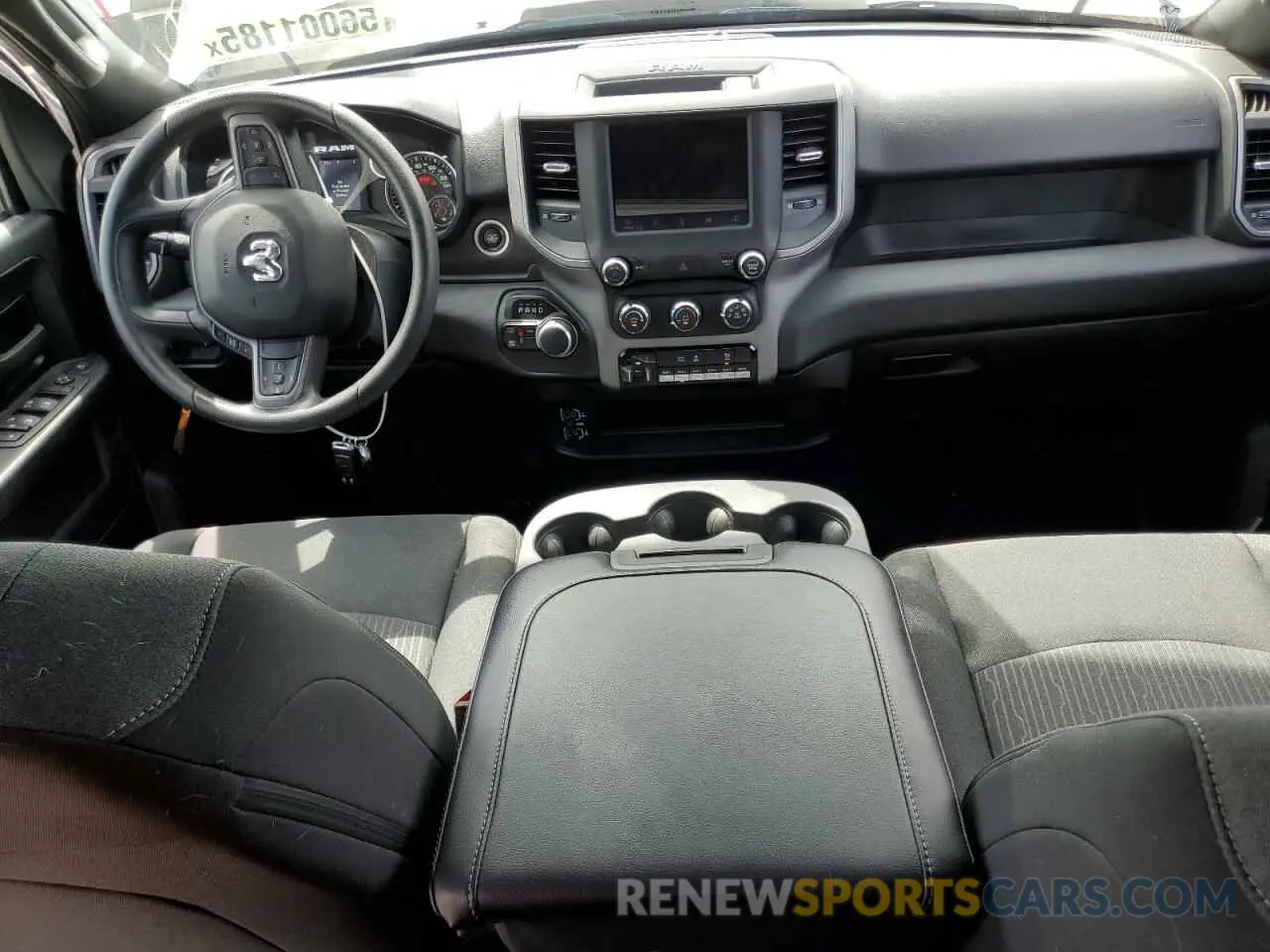 8 fotografías del automóvil dañado 3C6UR5CJXRG315185 RAM 2500 2024