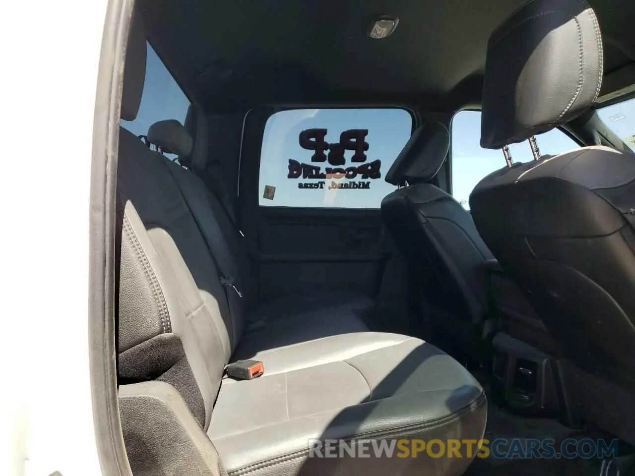 11 fotografías del automóvil dañado 3C6UR5CL4RG253364 RAM 2500 2024