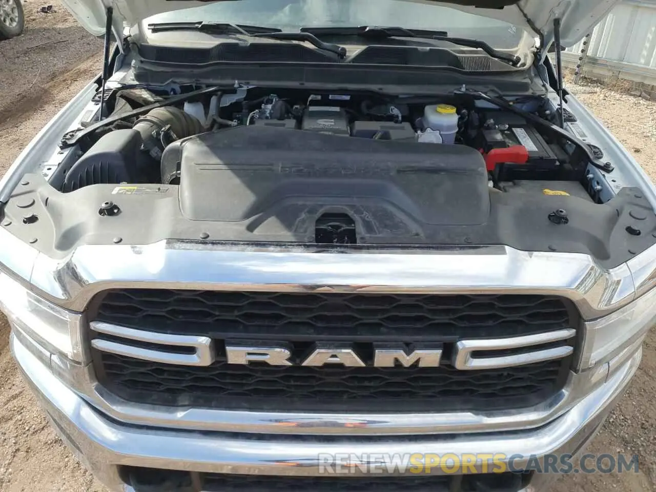 11 fotografías del automóvil dañado 3C6UR5CL7RG216115 RAM 2500 2024