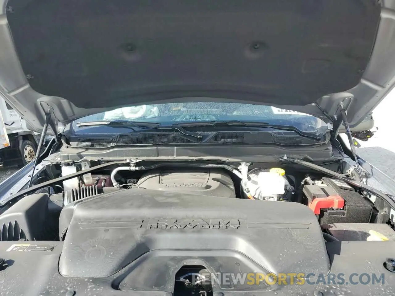 11 fotografías del automóvil dañado 3C6UR5DJ1RG401063 RAM 2500 2024