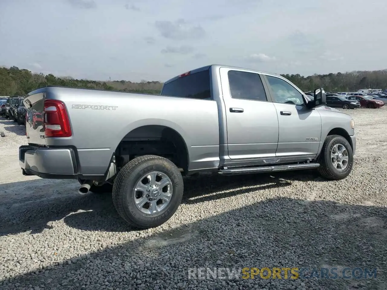 3 fotografías del automóvil dañado 3C6UR5DJ1RG401063 RAM 2500 2024