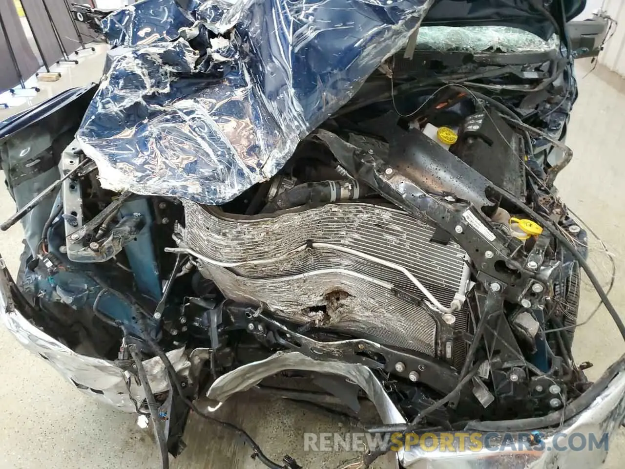 11 fotografías del automóvil dañado 3C6UR5DJ2RG418096 RAM 2500 2024