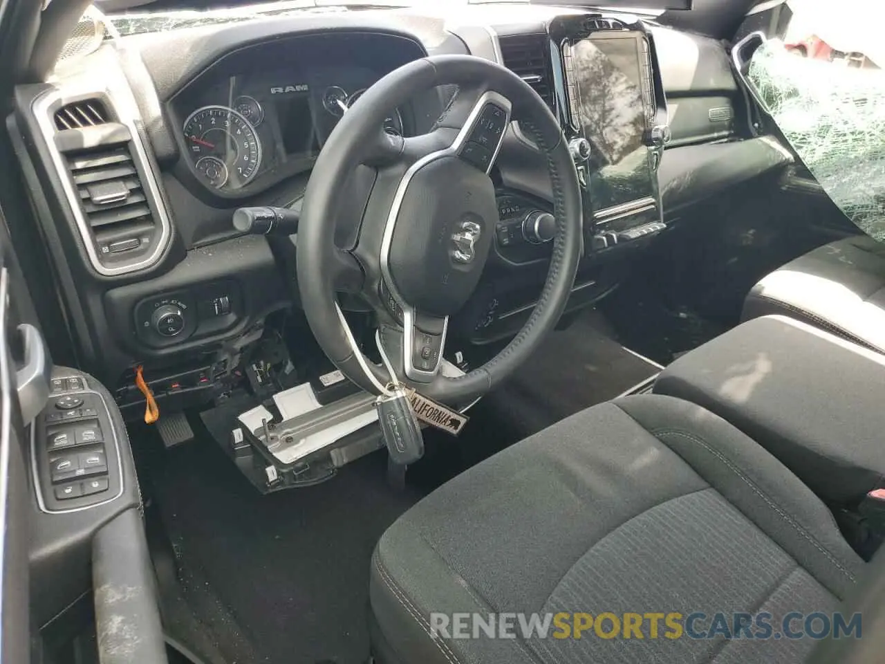 8 fotografías del automóvil dañado 3C6UR5DJ3RG386856 RAM 2500 2024