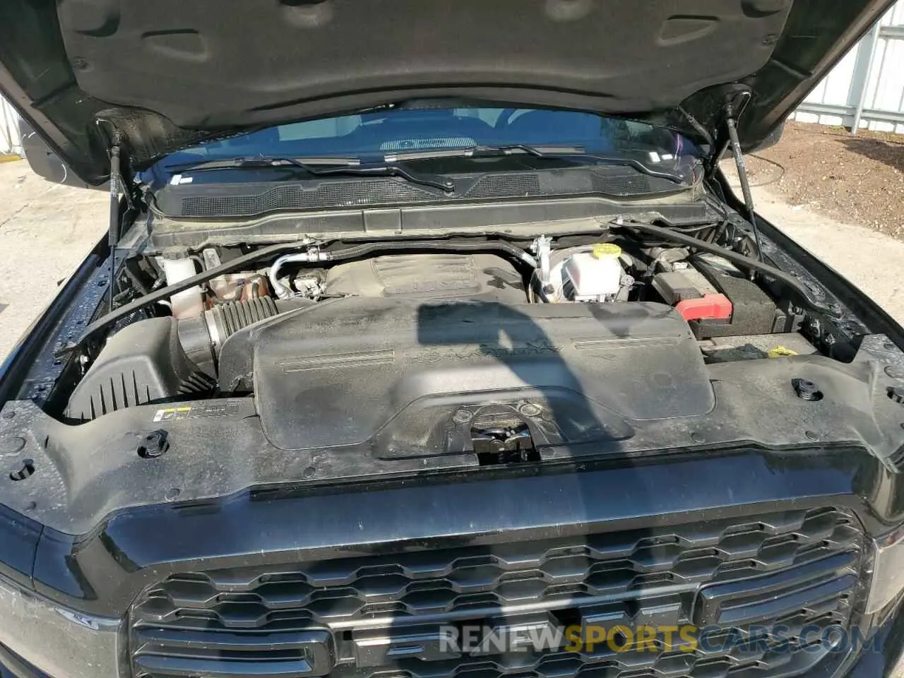 11 fotografías del automóvil dañado 3C6UR5DJ5RG397132 RAM 2500 2024