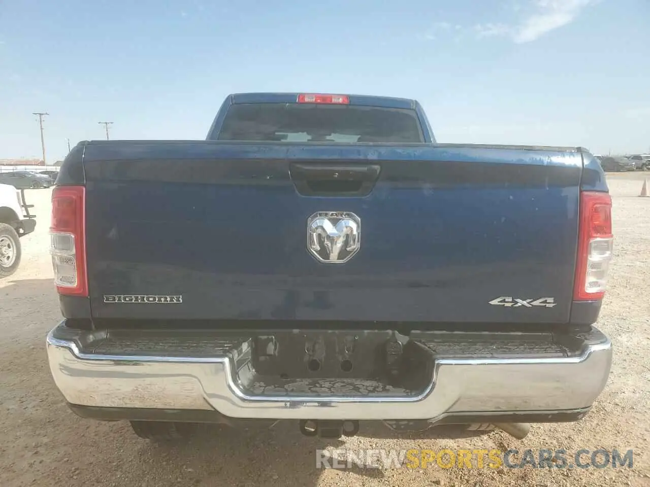 6 fotografías del automóvil dañado 3C6UR5DJ6RG342933 RAM 2500 2024