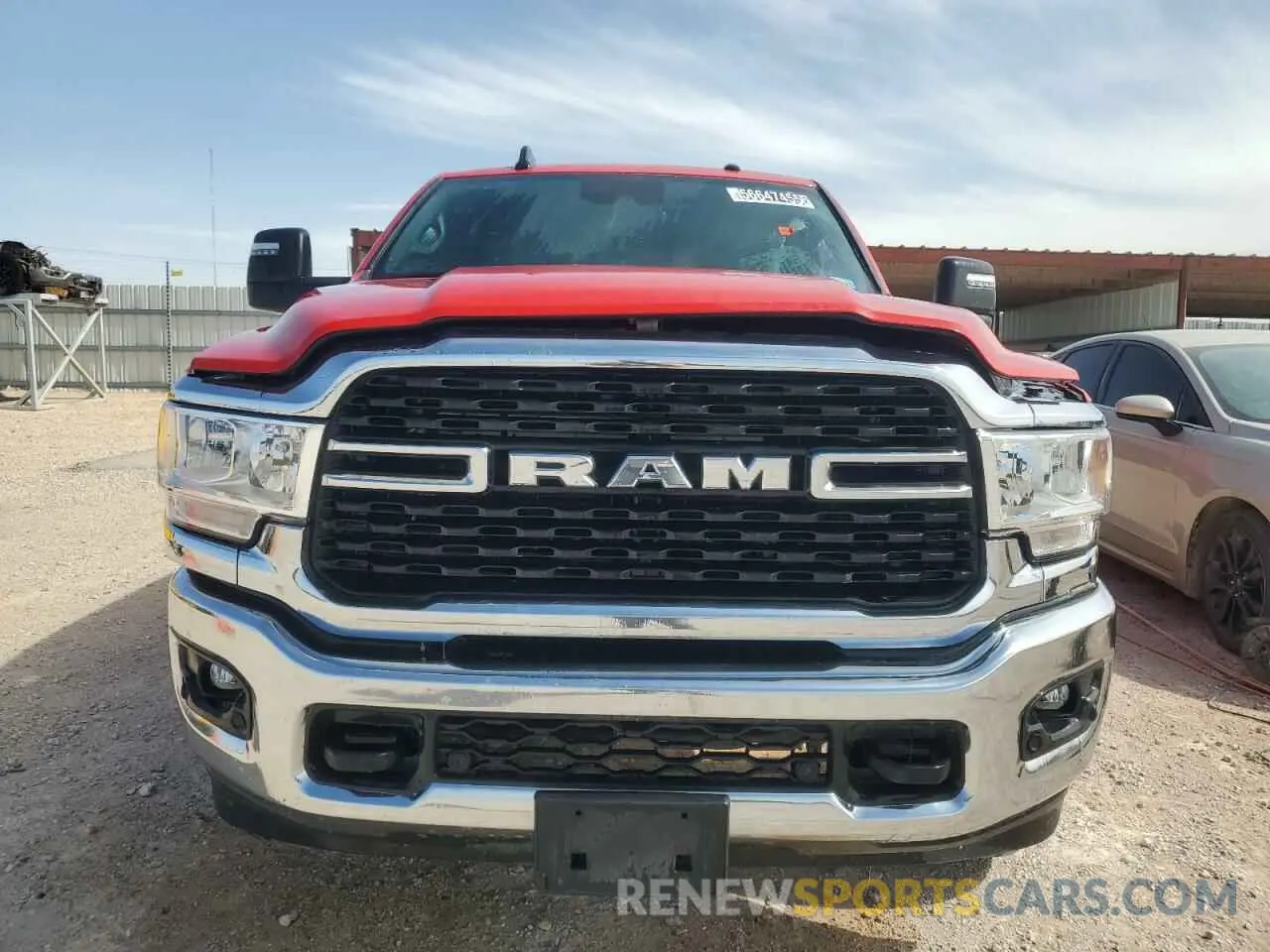 5 fotografías del automóvil dañado 3C6UR5DJ8RG381040 RAM 2500 2024