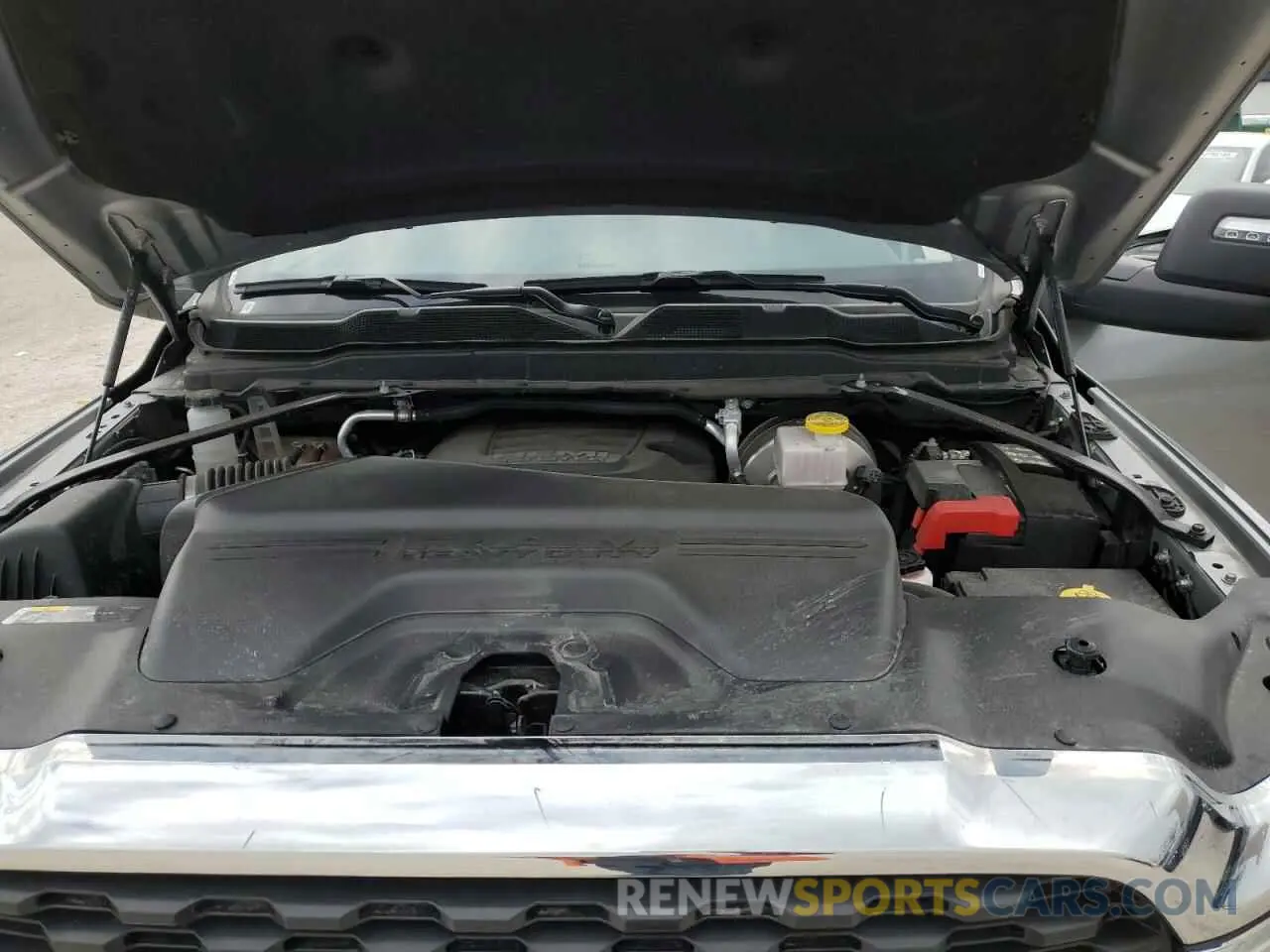 11 fotografías del automóvil dañado 3C6UR5DJ9RG342070 RAM 2500 2024