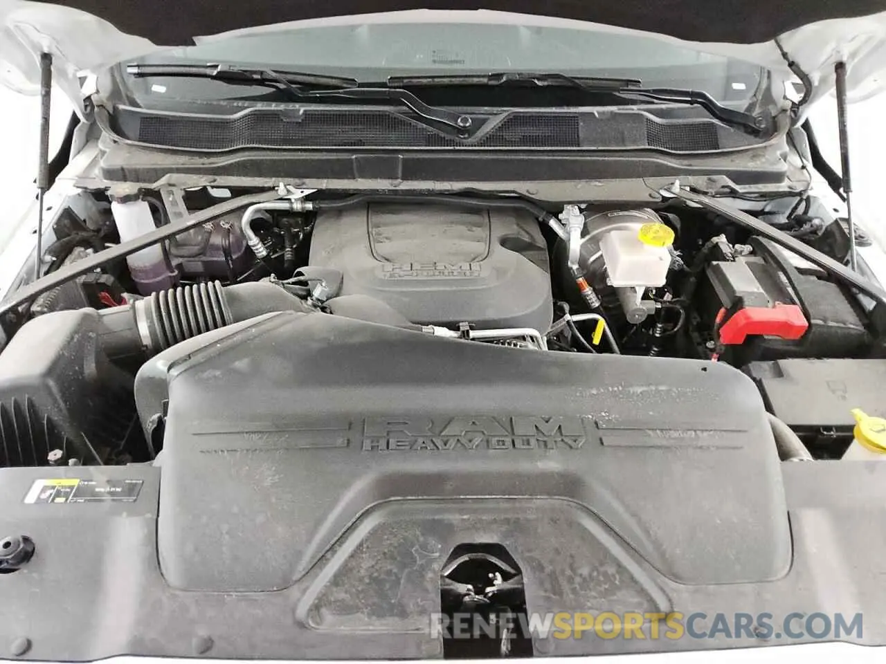 11 fotografías del automóvil dañado 3C6UR5DJXRG395201 RAM 2500 2024