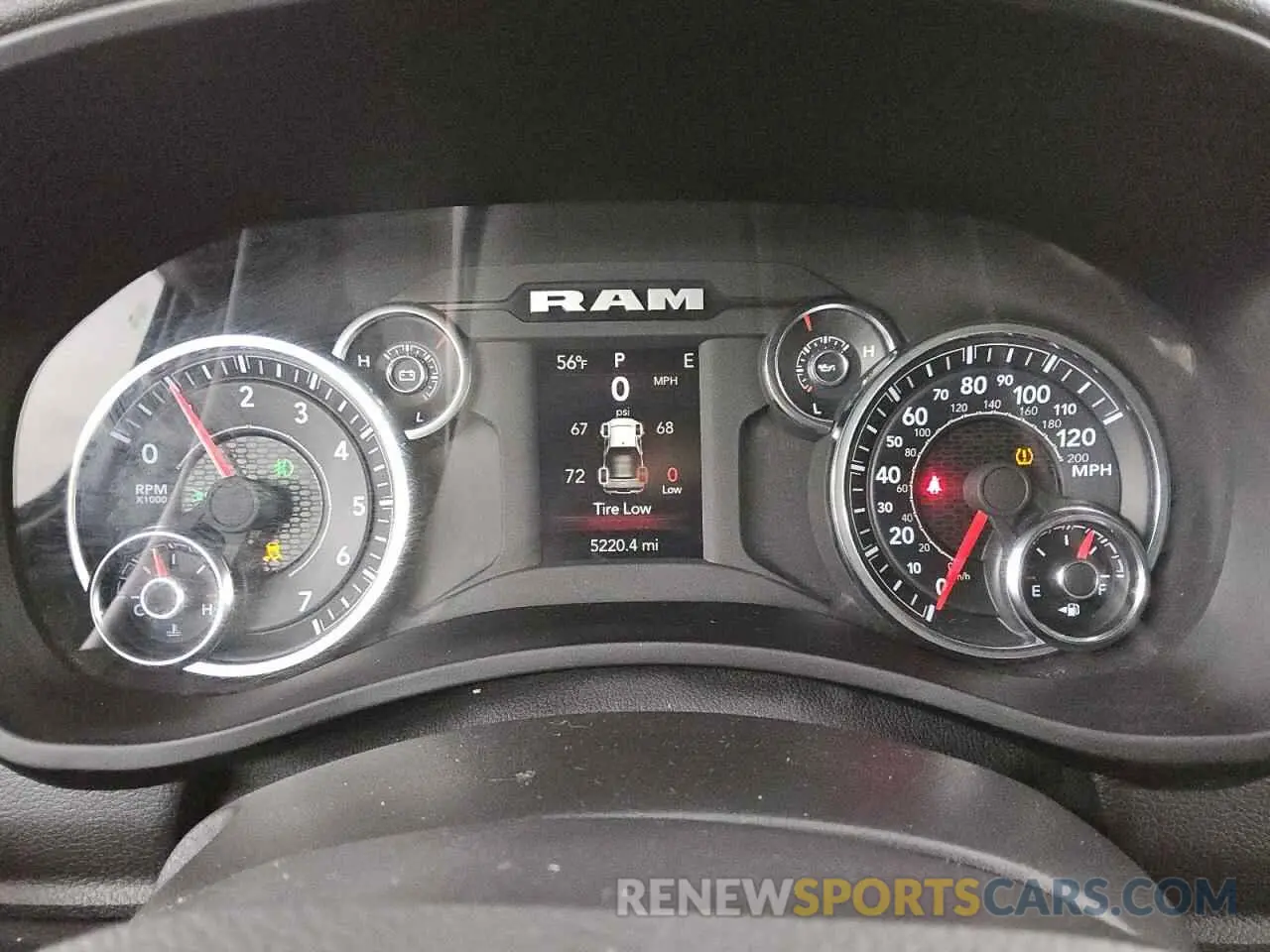 9 fotografías del automóvil dañado 3C6UR5DJXRG395201 RAM 2500 2024