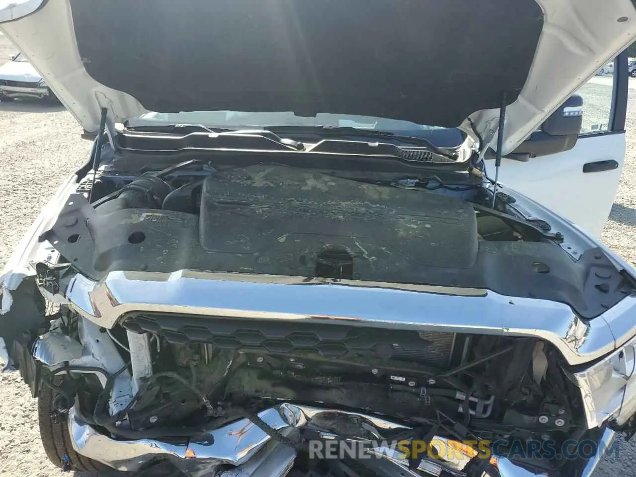 11 fotografías del automóvil dañado 3C6UR5DL0RG338202 RAM 2500 2024