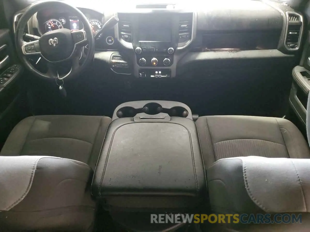 8 fotografías del automóvil dañado 3C6UR5DL1RG266801 RAM 2500 2024