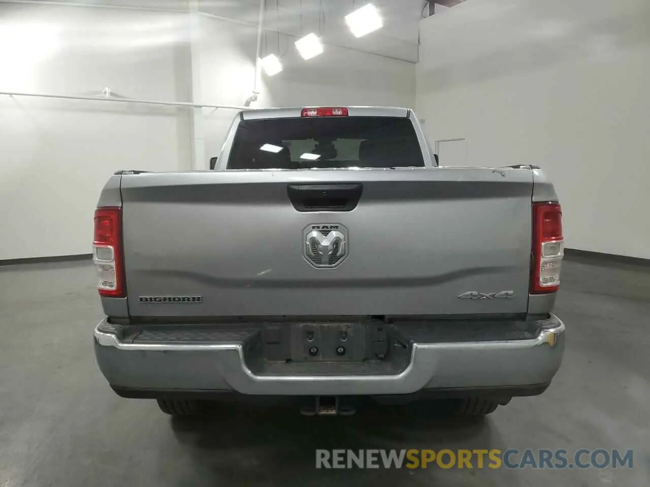 6 fotografías del automóvil dañado 3C6UR5DL2RG266547 RAM 2500 2024