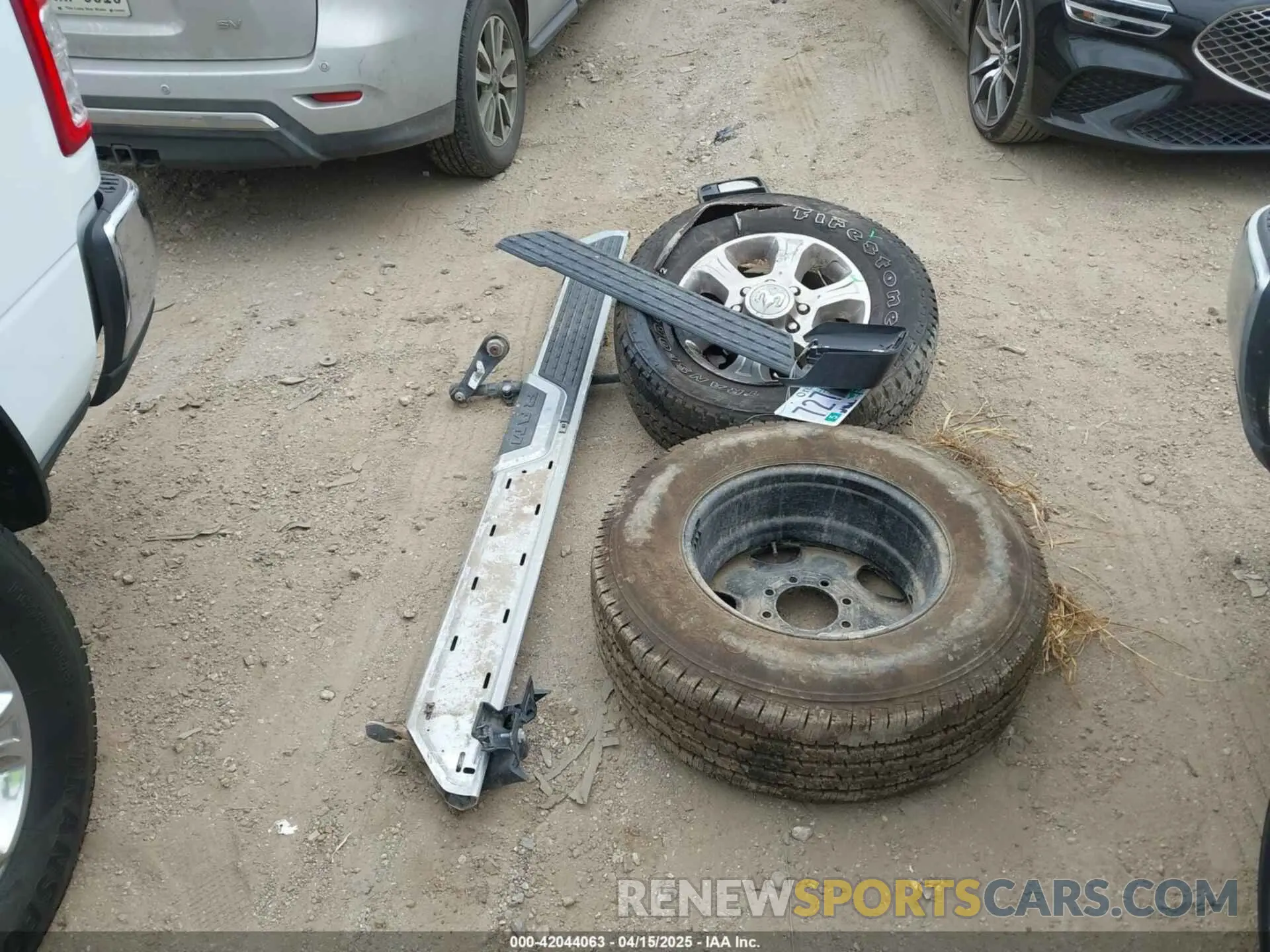 11 fotografías del automóvil dañado 3C6UR5DL2RG285616 RAM 2500 2024