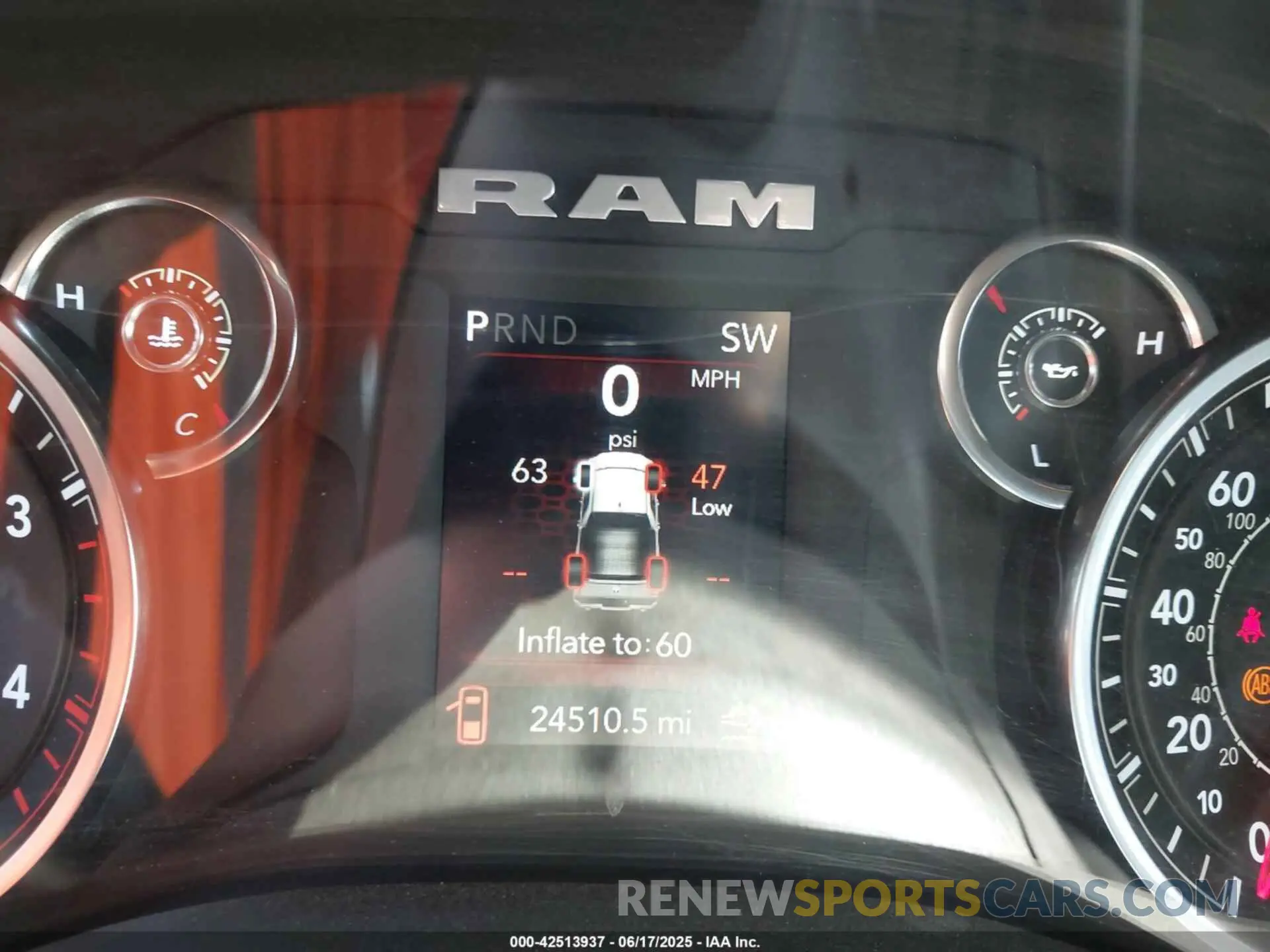 7 fotografías del automóvil dañado 3C6UR5DL2RG339979 RAM 2500 2024